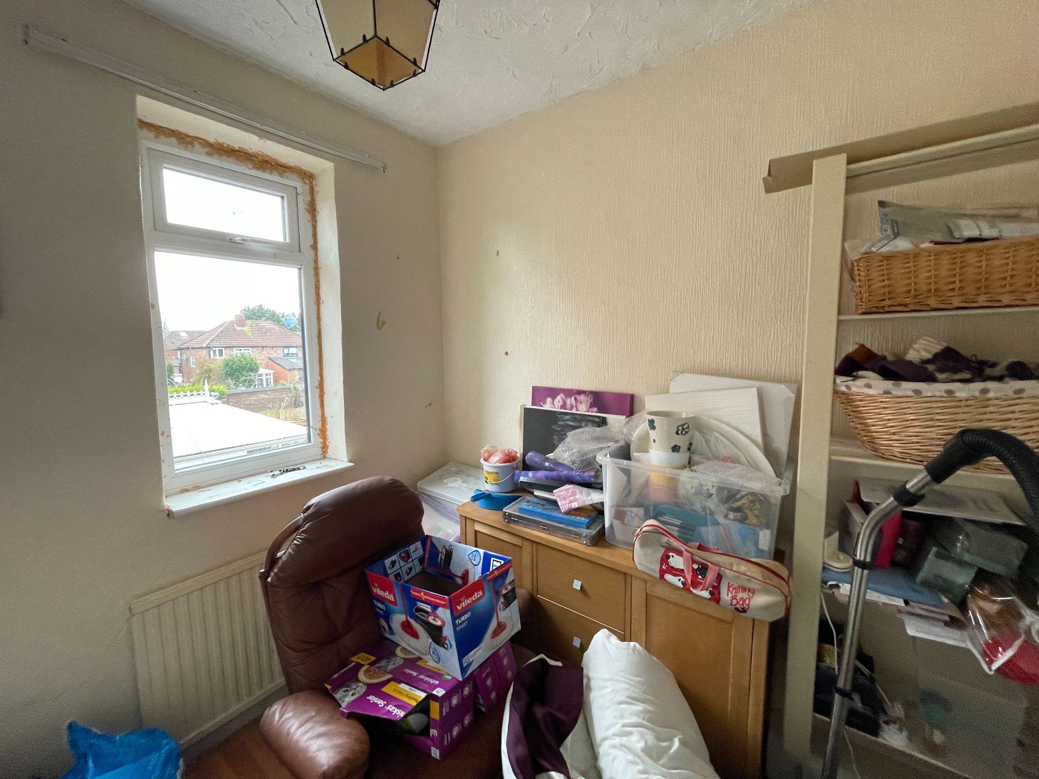 5 bedroom semi-detached house SSTC in Manchester - Photograph 15.