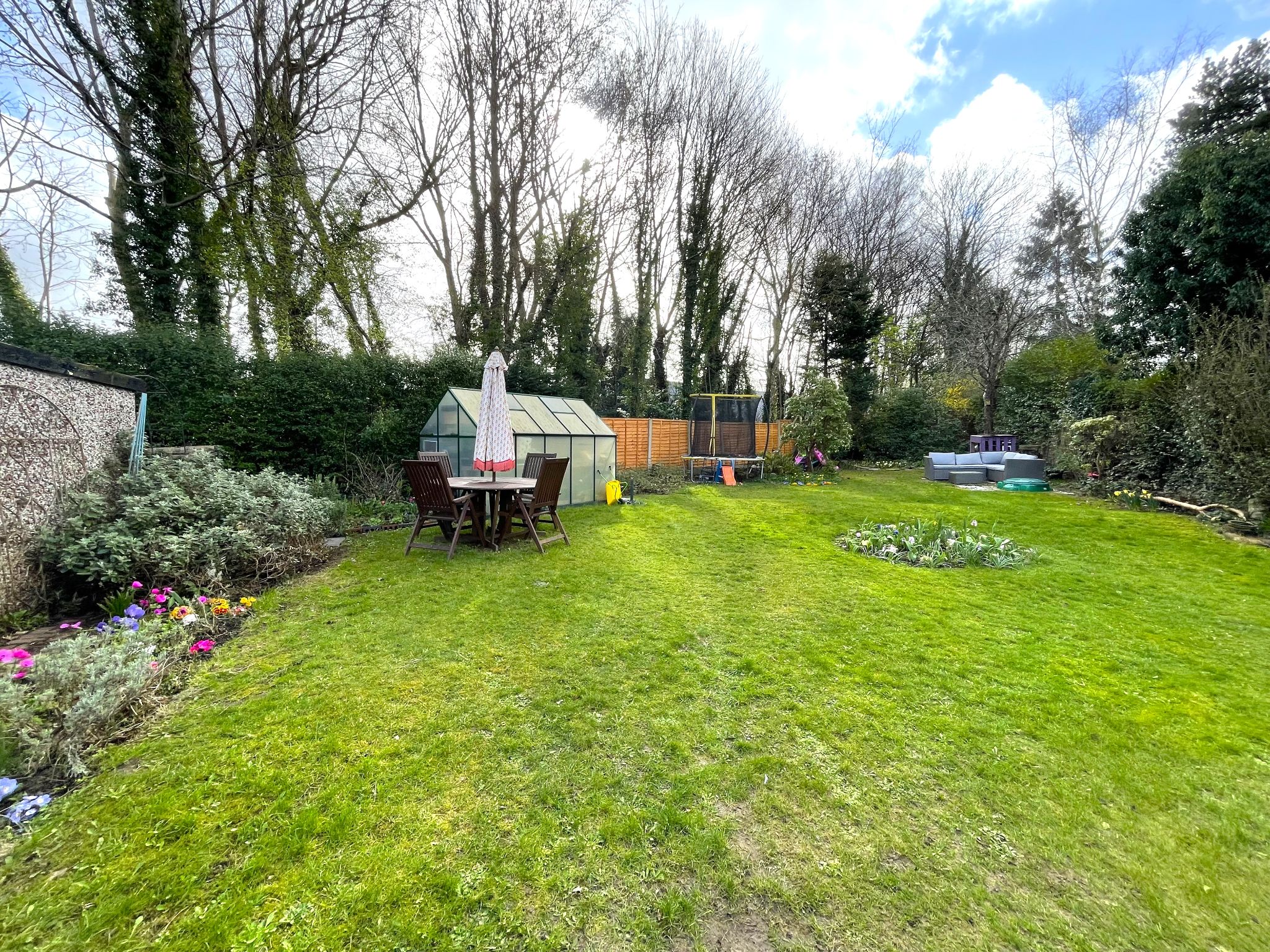 3 bedroom semi-detached house Sale Agreed in Manchester - Photograph 22.