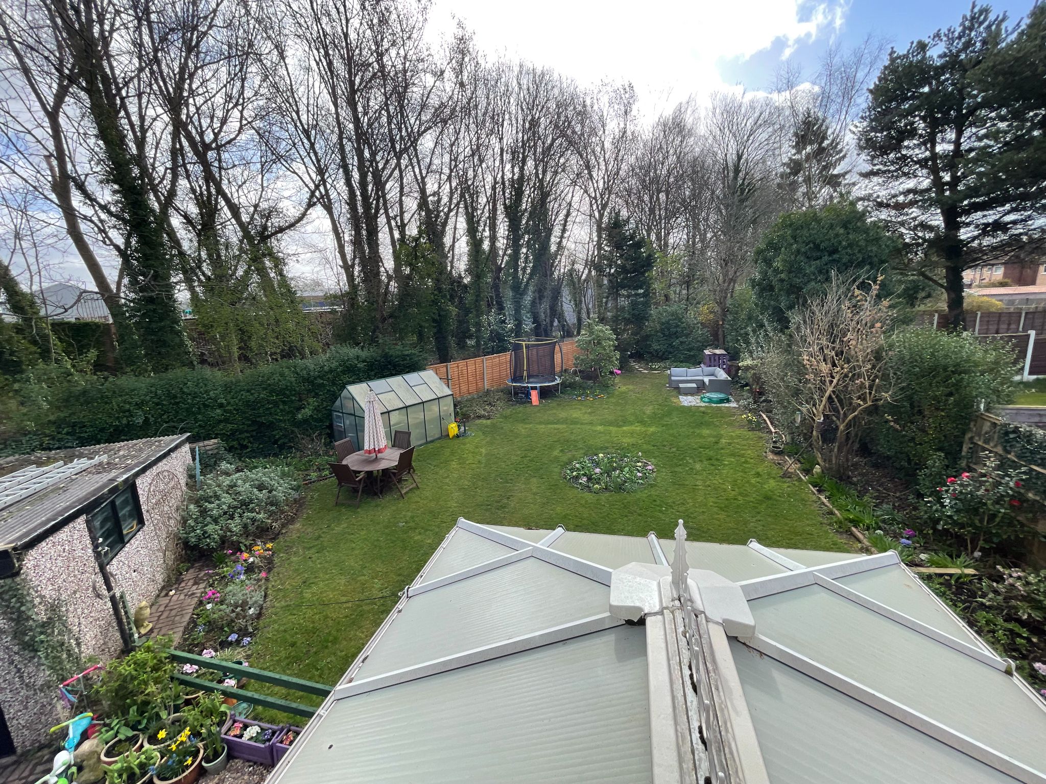 3 bedroom semi-detached house Sale Agreed in Manchester - Photograph 25.