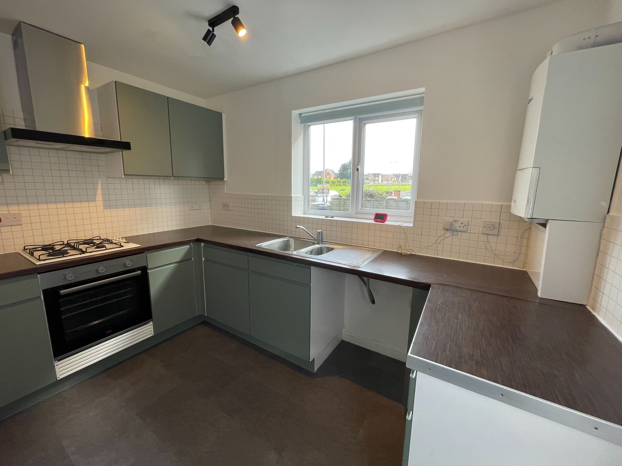 2 bedroom semi-detached house SSTC in Manchester - Photograph 5.