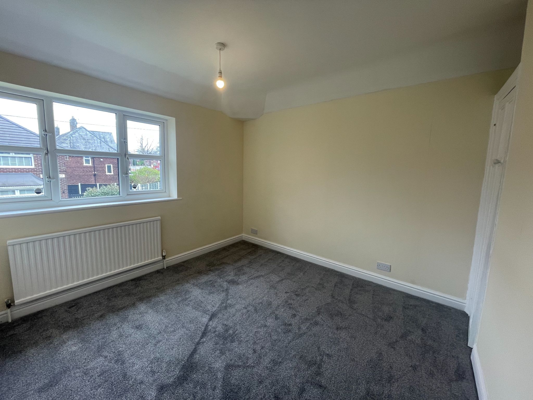 3 bedroom end terraced house Sale Agreed in Manchester - Photograph 10.