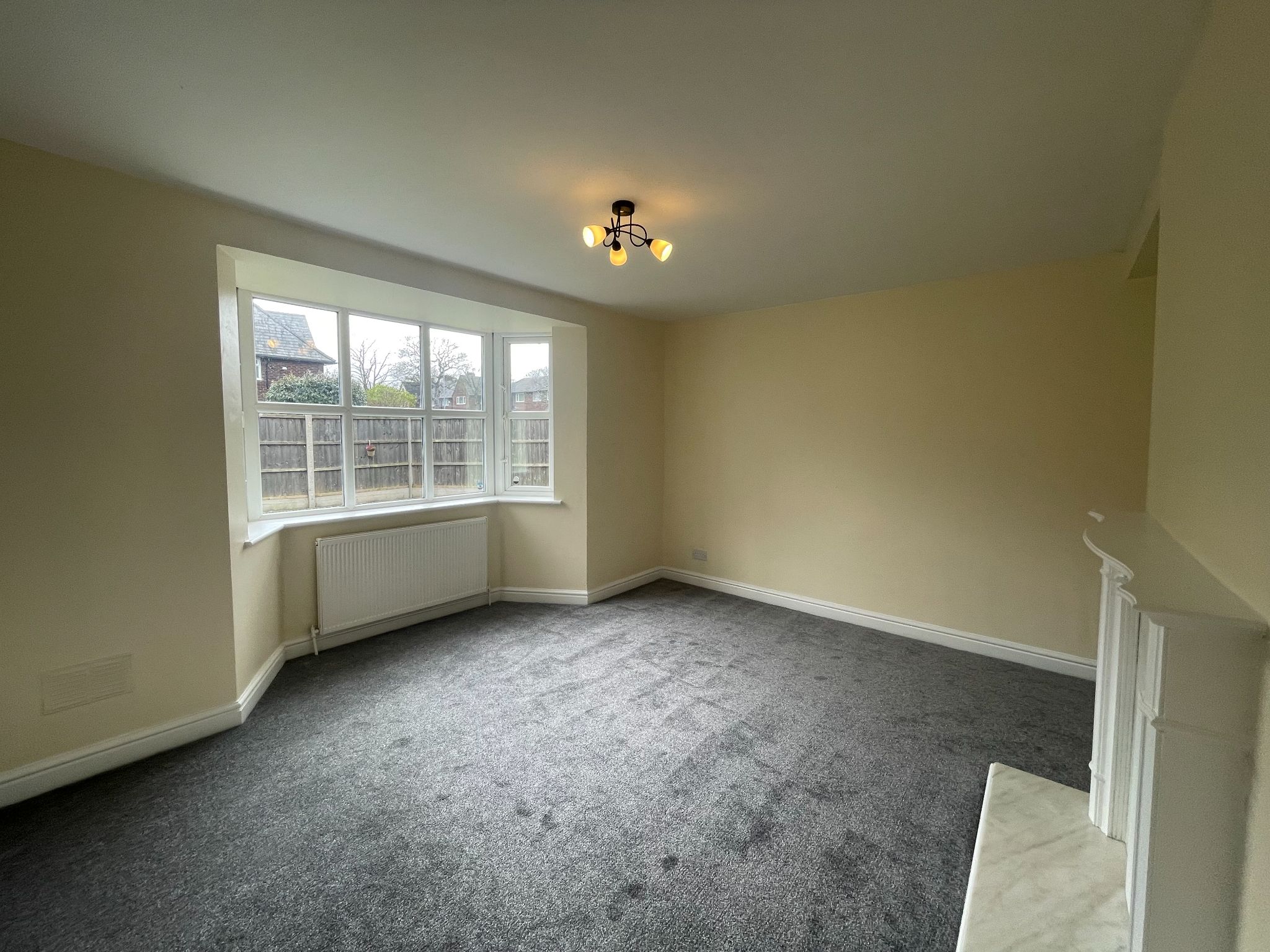 3 bedroom end terraced house Sale Agreed in Manchester - Photograph 5.