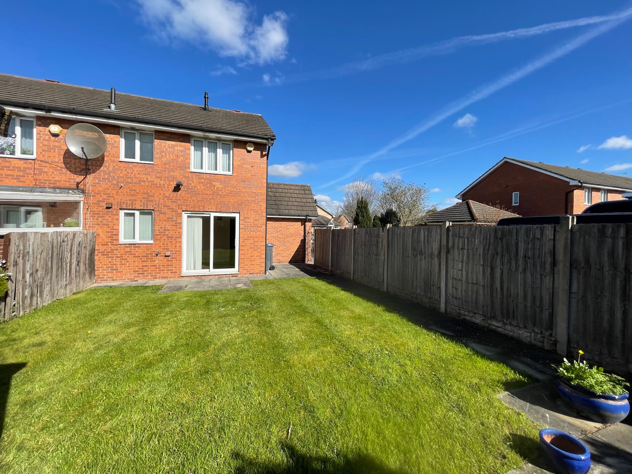 3 bedroom semi-detached house SSTC in Manchester - Photograph 6.