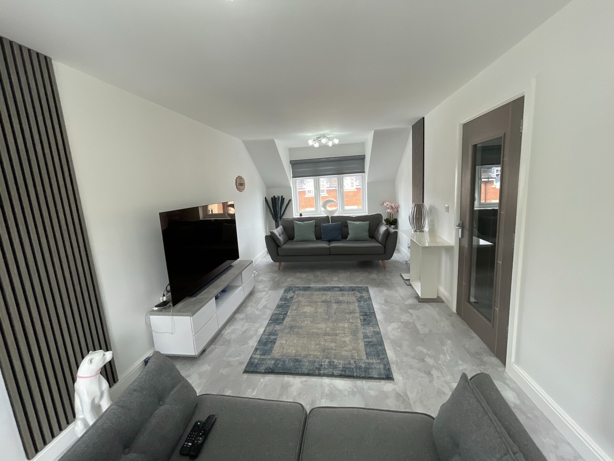 2 bedroom penthouse flat/apartment For Sale in Manchester - Photograph 4.