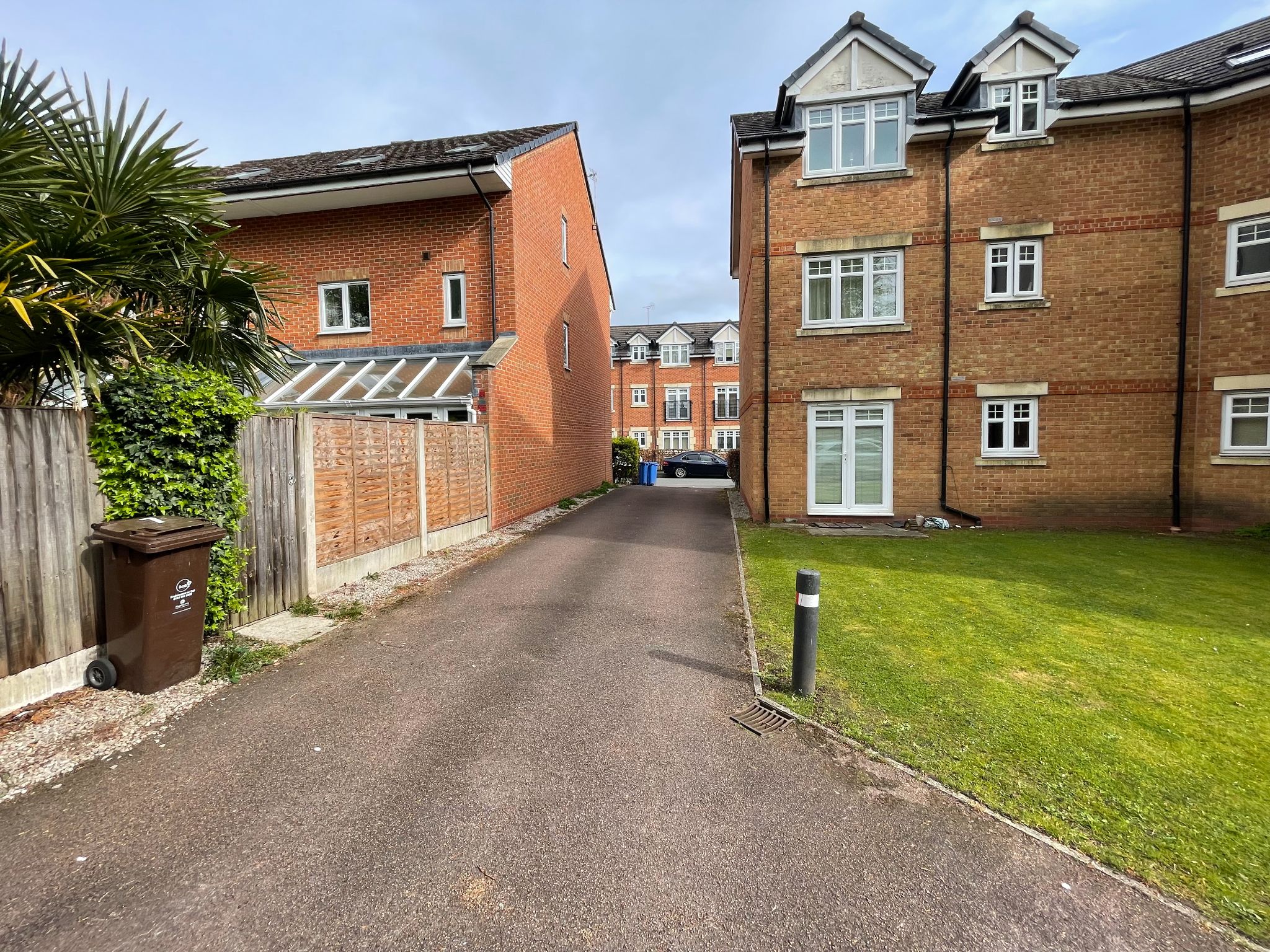 2 bedroom penthouse flat/apartment For Sale in Manchester - Photograph 19.