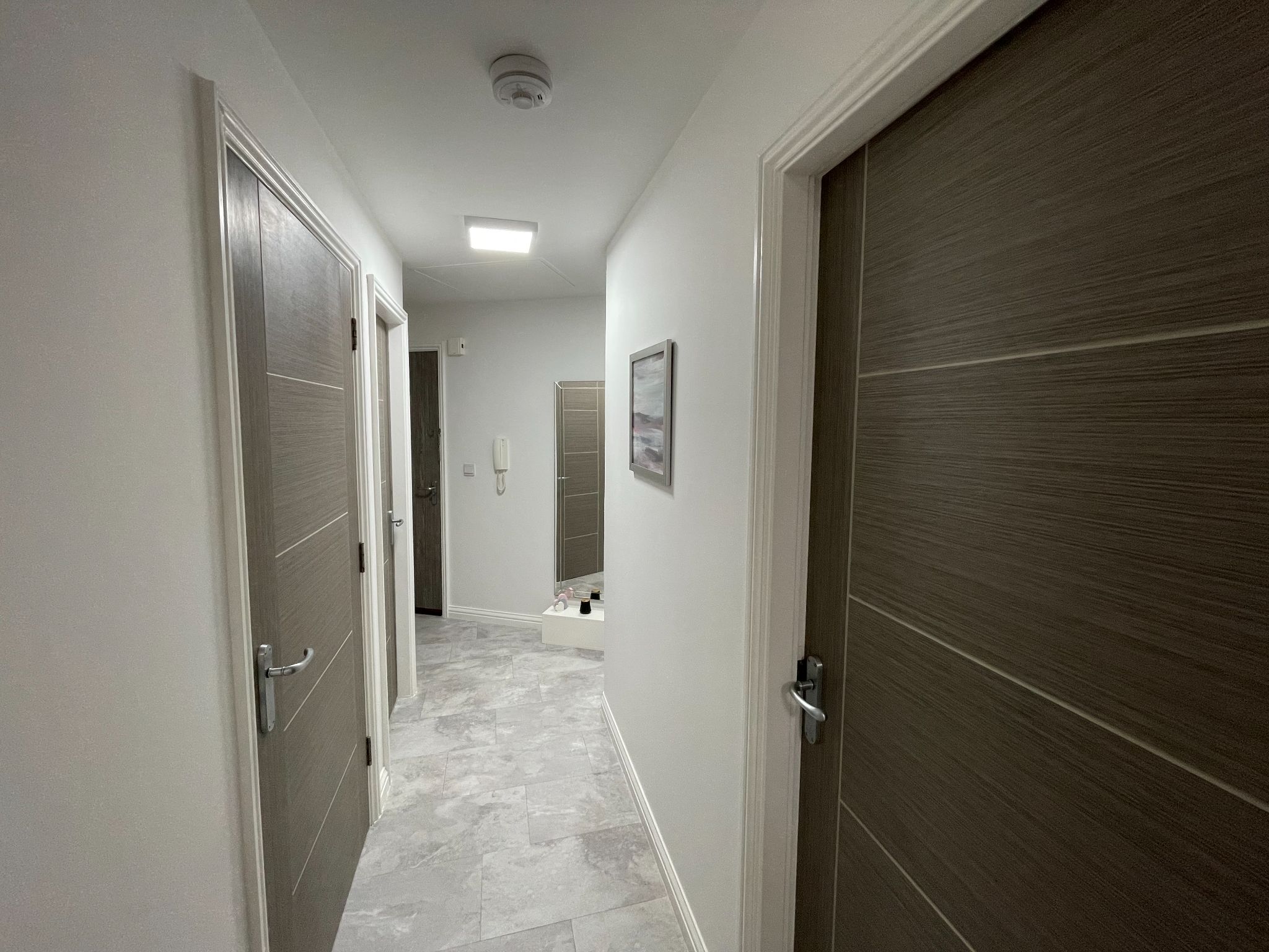 2 bedroom penthouse flat/apartment For Sale in Manchester - Photograph 14.