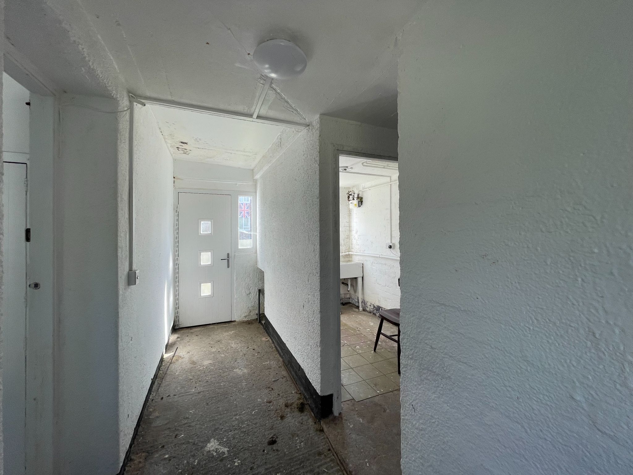 3 bedroom end terraced house For Sale in Manchester - Photograph 15.