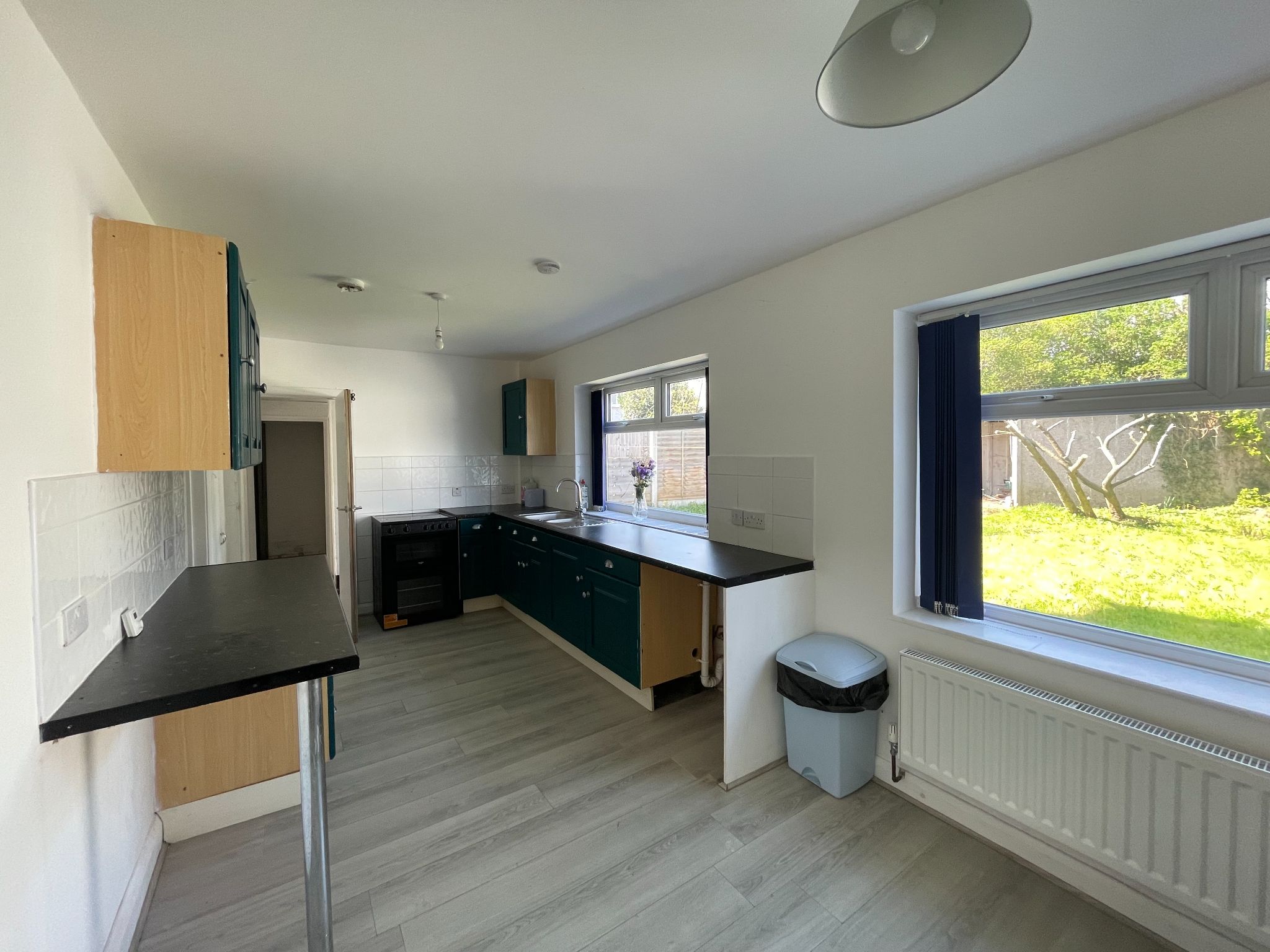 3 bedroom end terraced house For Sale in Manchester - Photograph 6.