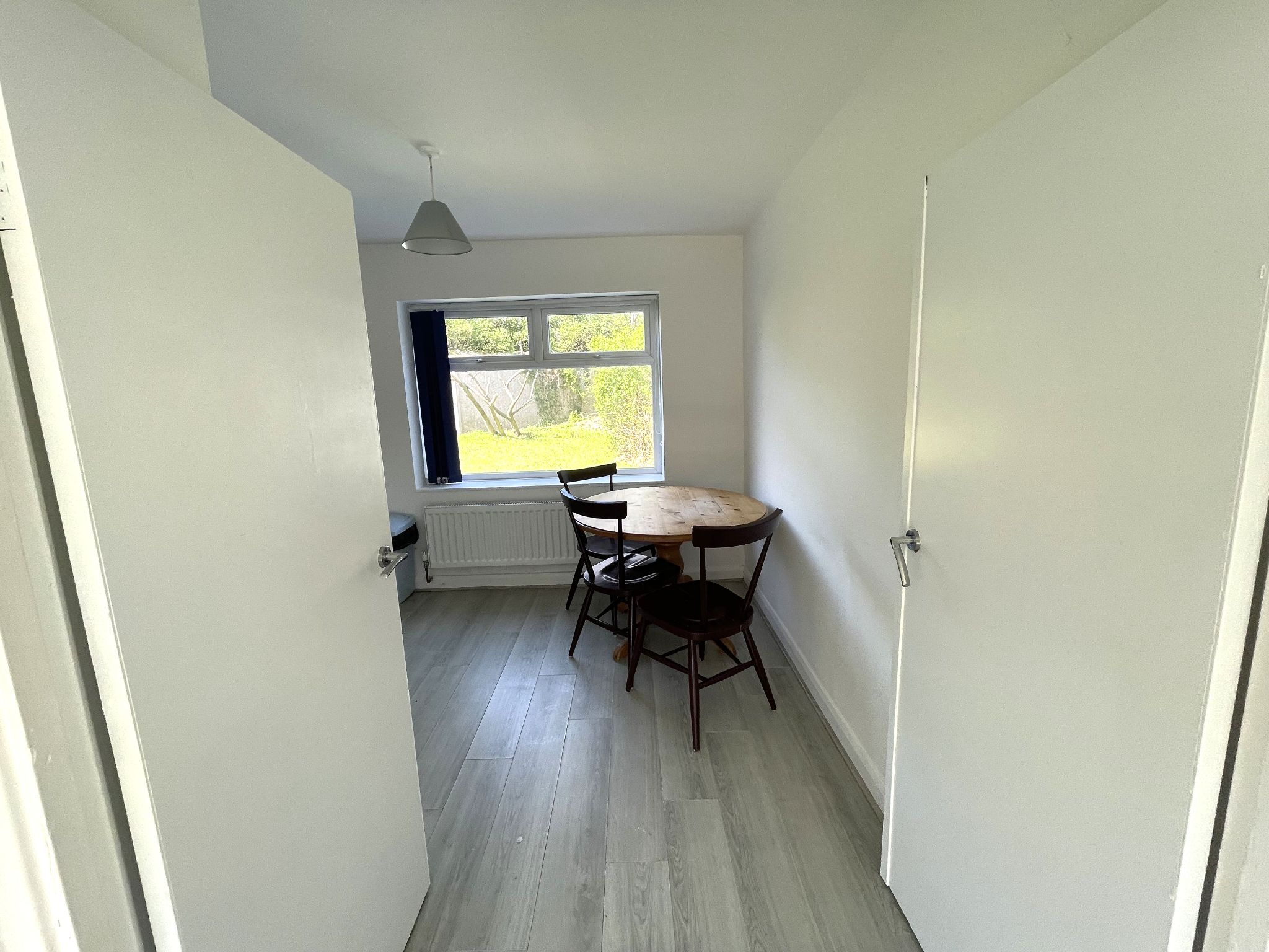 3 bedroom end terraced house For Sale in Manchester - Photograph 7.