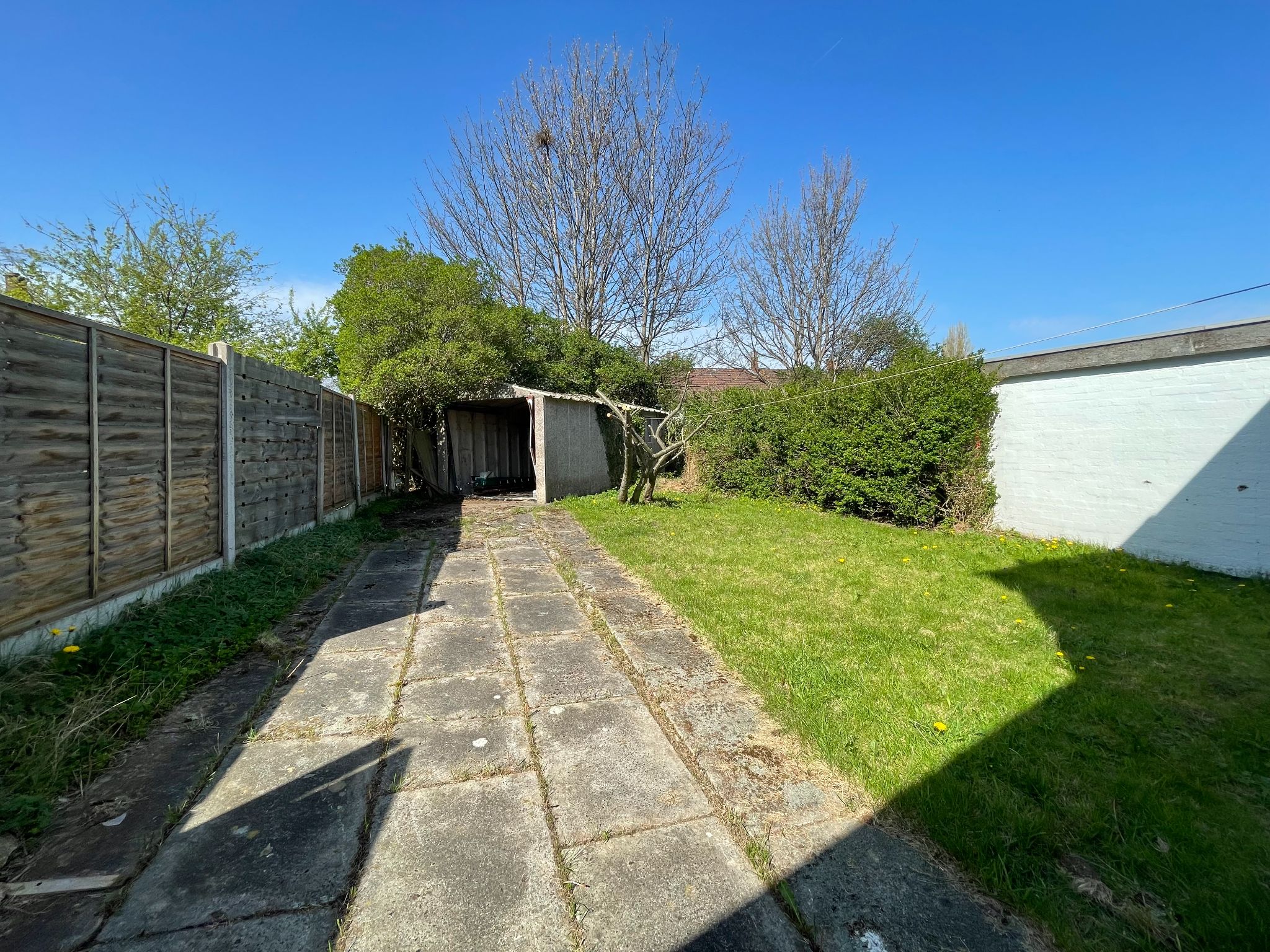 3 bedroom end terraced house For Sale in Manchester - Photograph 19.