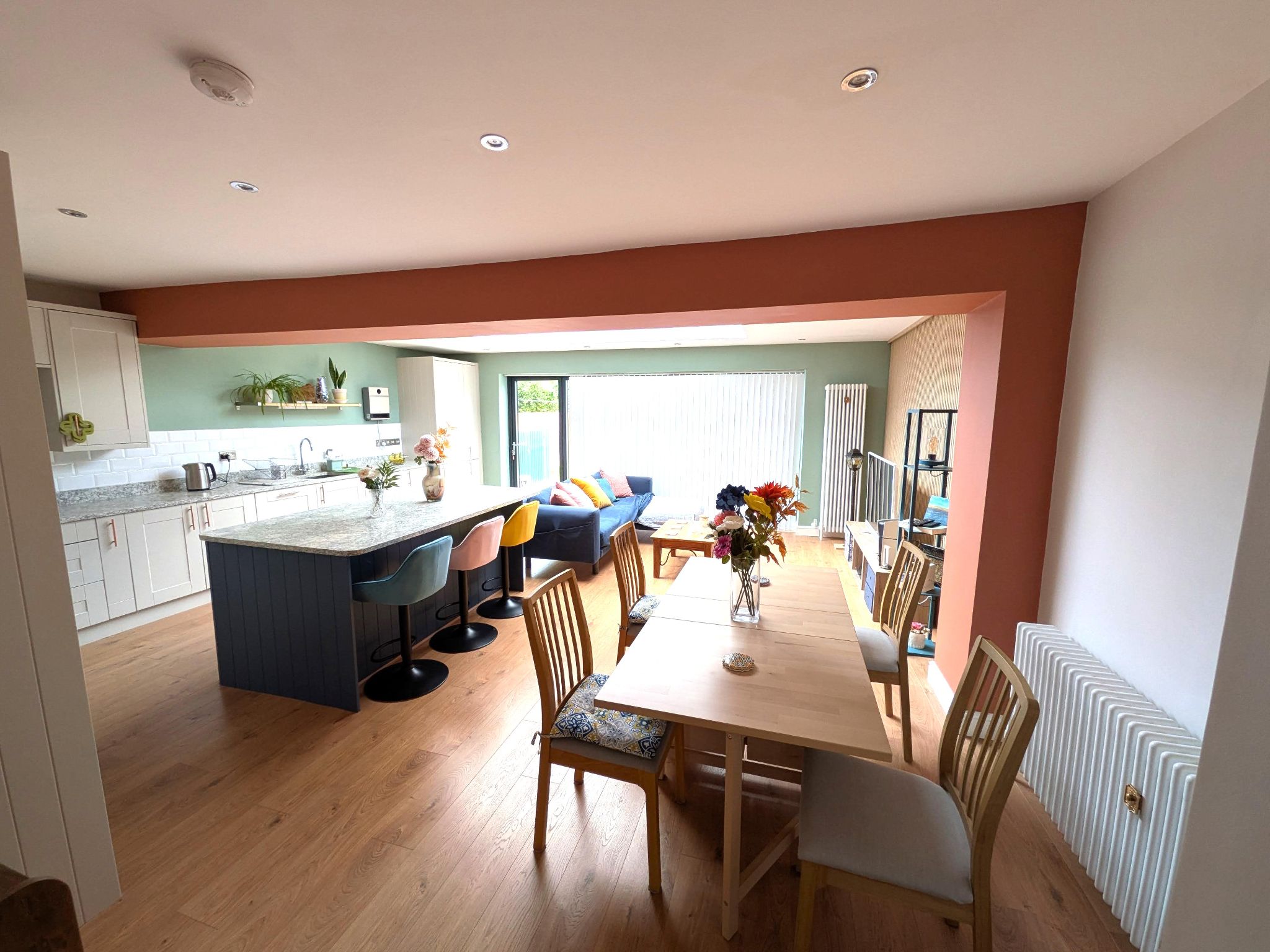 3 bedroom mid terraced house For Sale in Manchester - Photograph 7.