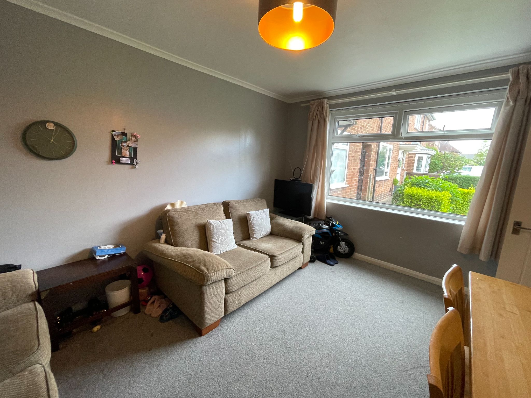 2 bedroom end terraced house For Sale in Manchester - Property photograph.