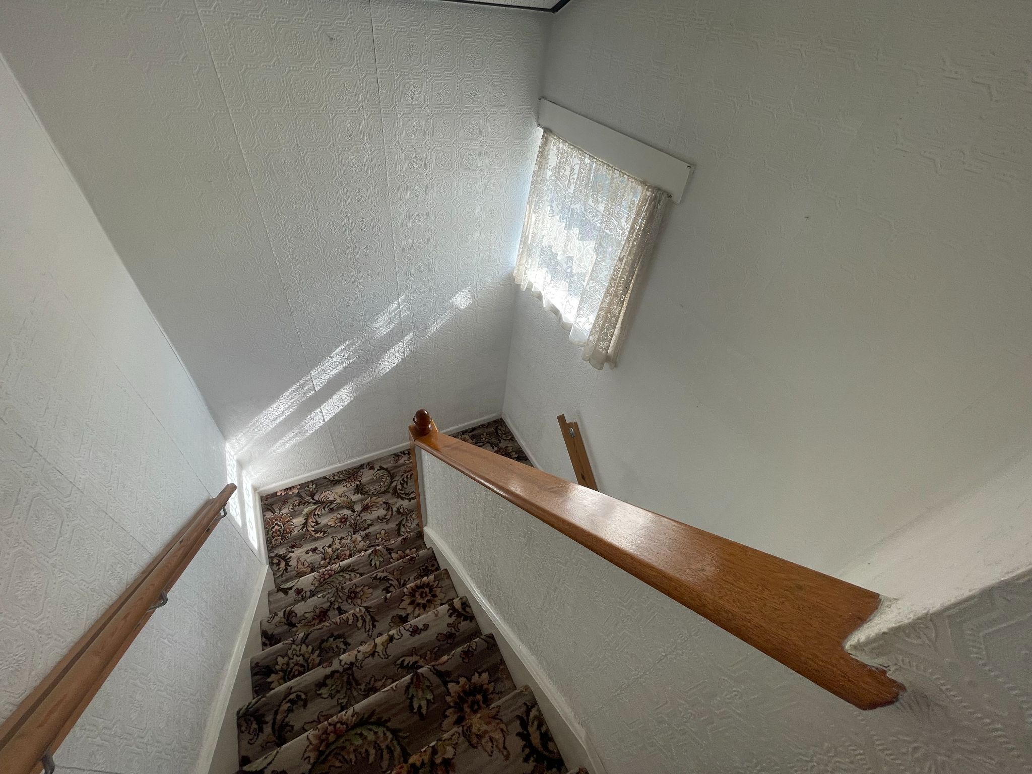 3 bedroom end terraced house For Sale in Manchester - Photograph 10.