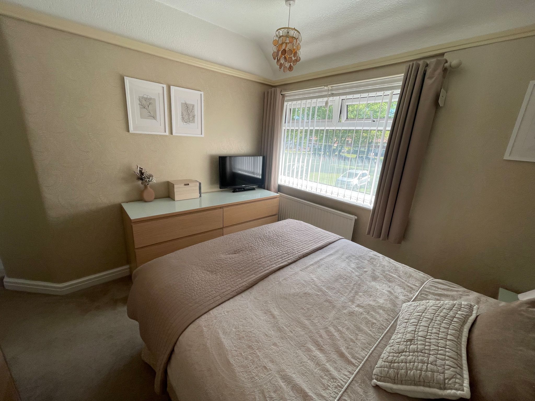 3 bedroom end terraced house For Sale in Manchester - Photograph 15.
