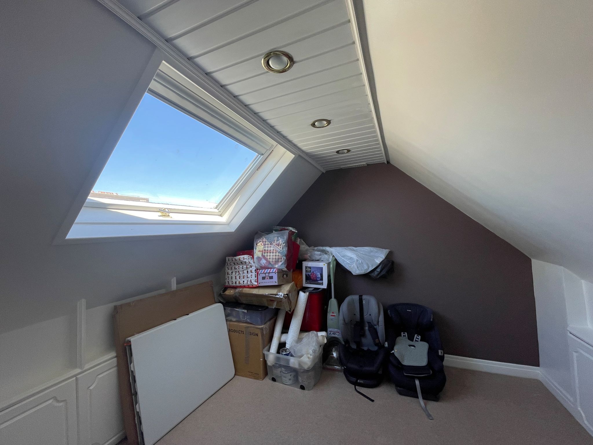 3 bedroom end terraced house For Sale in Manchester - Photograph 23.