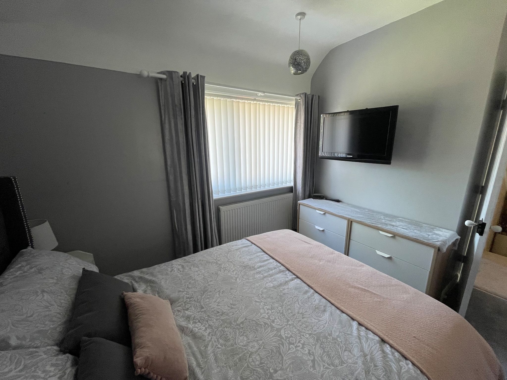3 bedroom end terraced house For Sale in Manchester - Photograph 18.