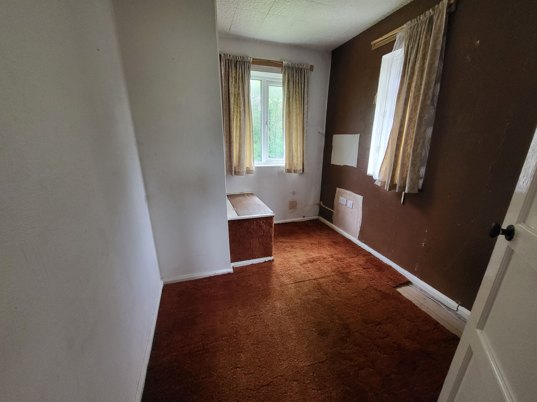 4 bedroom end terraced house For Sale in Manchester - Photograph 21.