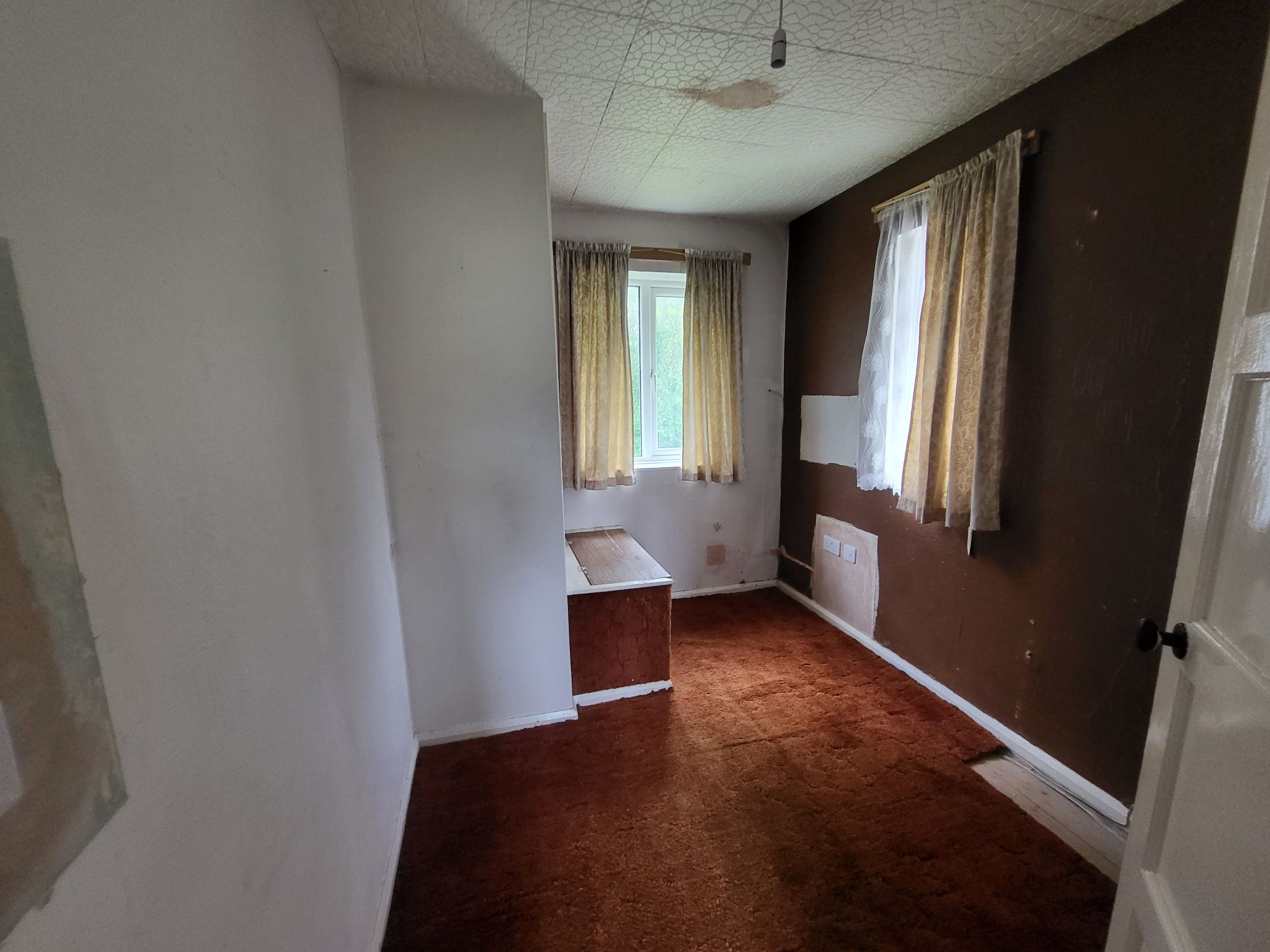 4 bedroom end terraced house For Sale in Manchester - Photograph 20.