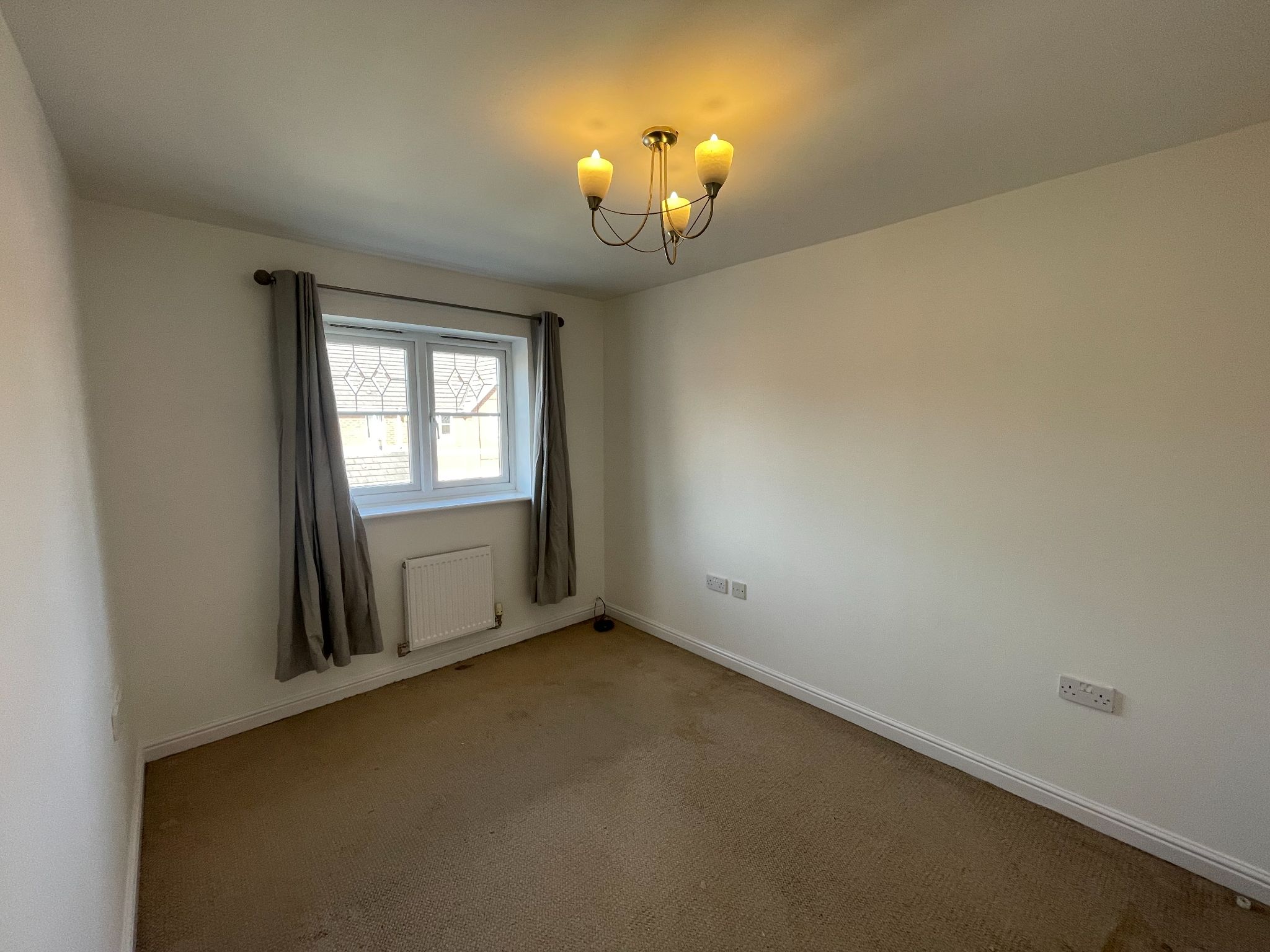 3 bedroom end terraced house For Sale in Manchester - Photograph 10.