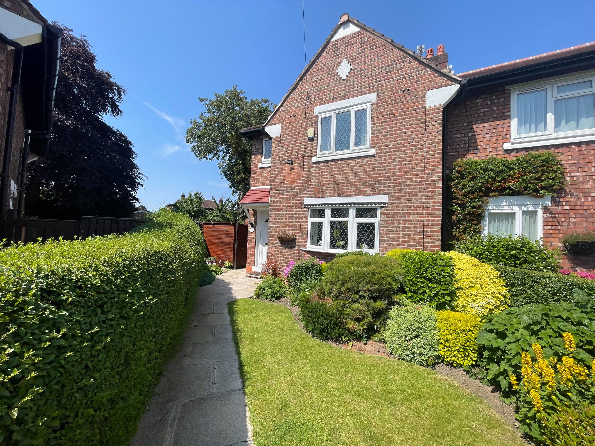 3 bedroom end terraced house For Sale in Manchester - Photograph 17.