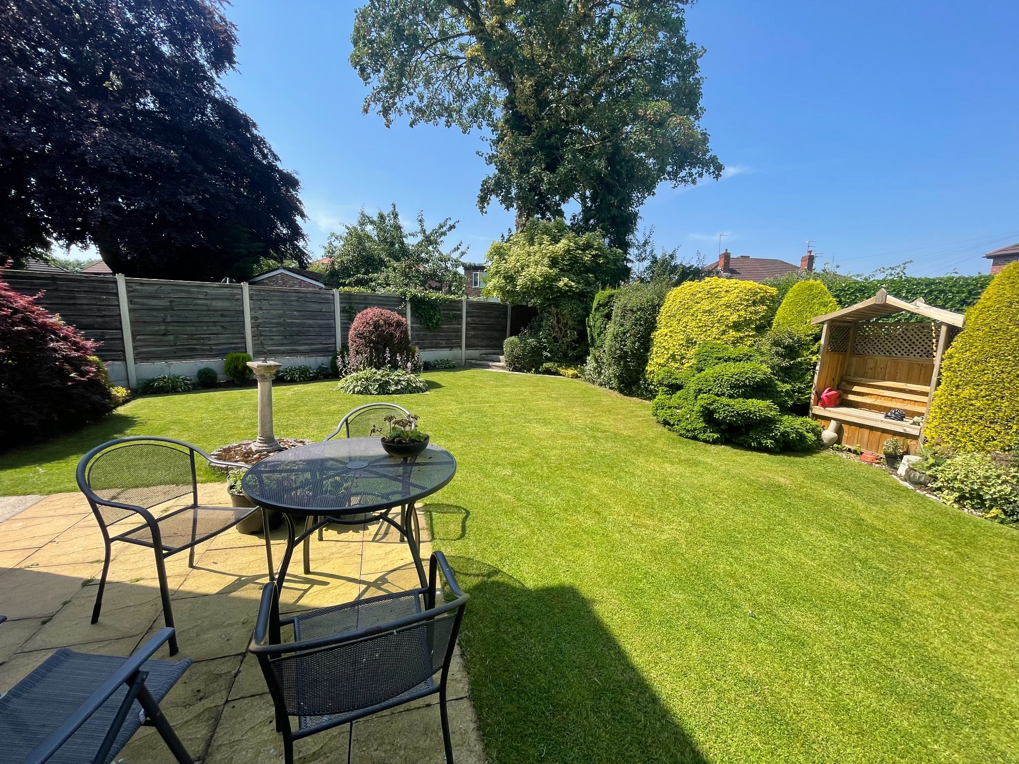 3 bedroom end terraced house For Sale in Manchester - Photograph 16.