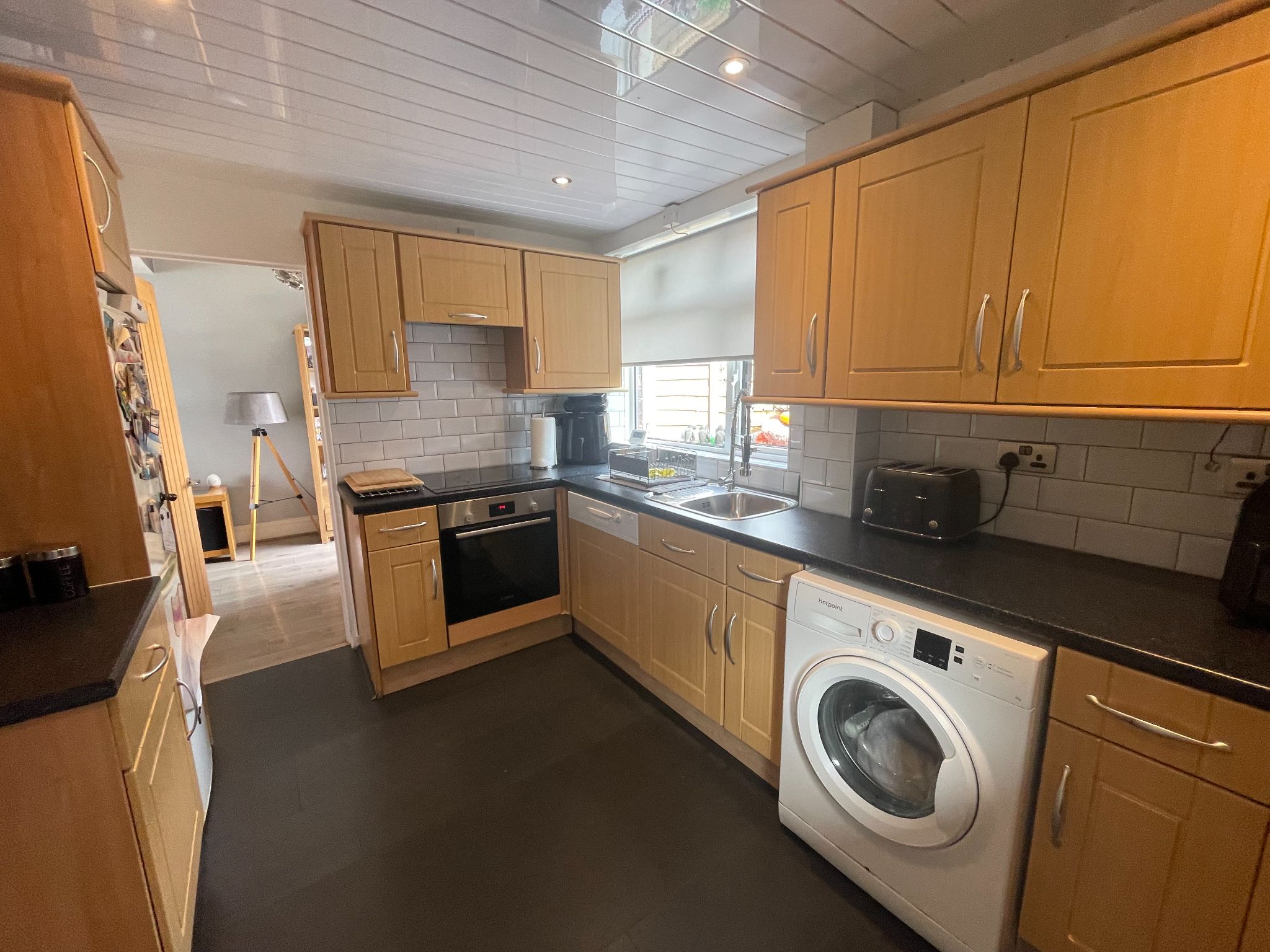 3 bedroom end terraced house For Sale in Manchester - Photograph 7.