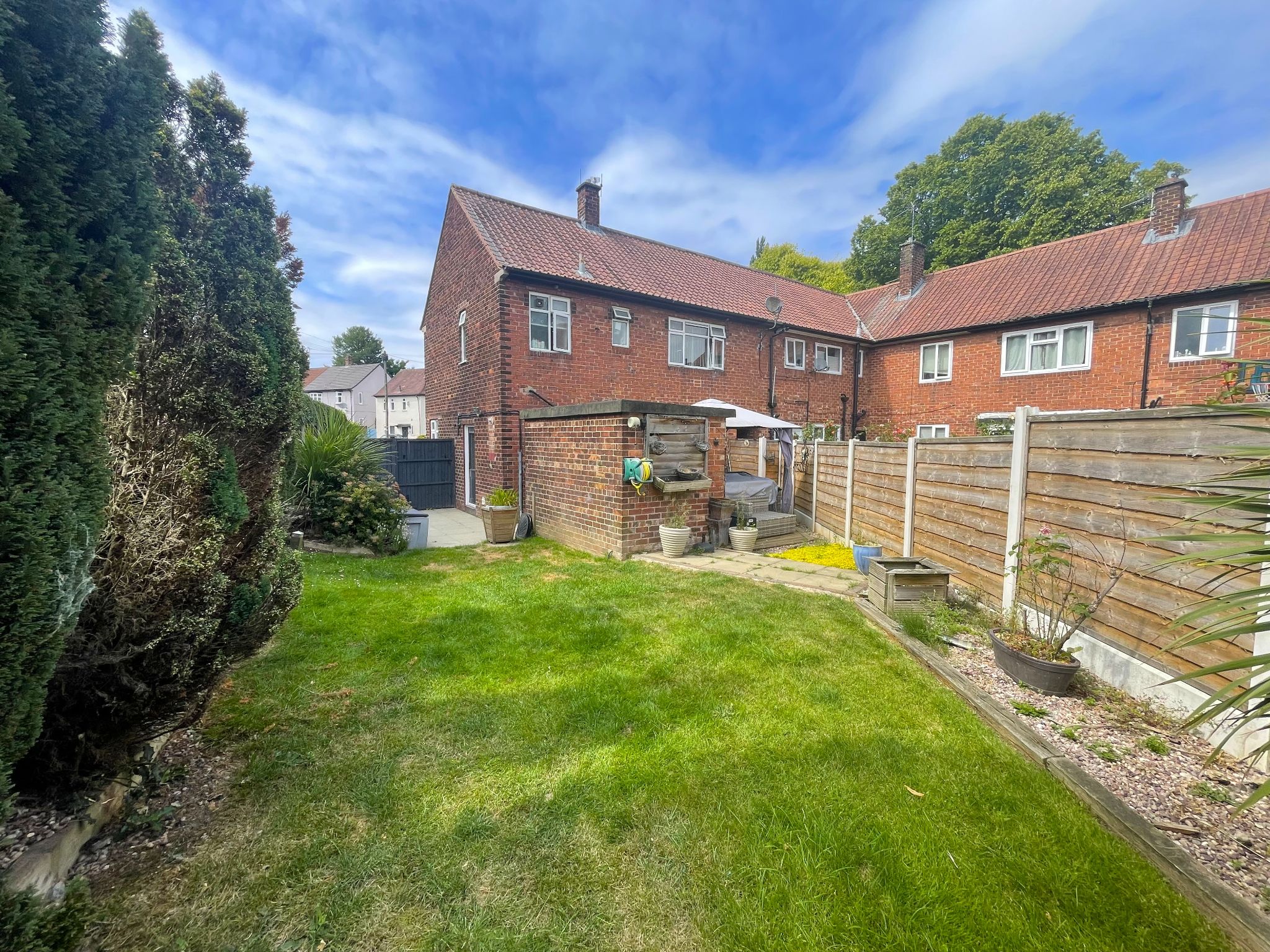 3 bedroom end terraced house For Sale in Manchester - Photograph 27.