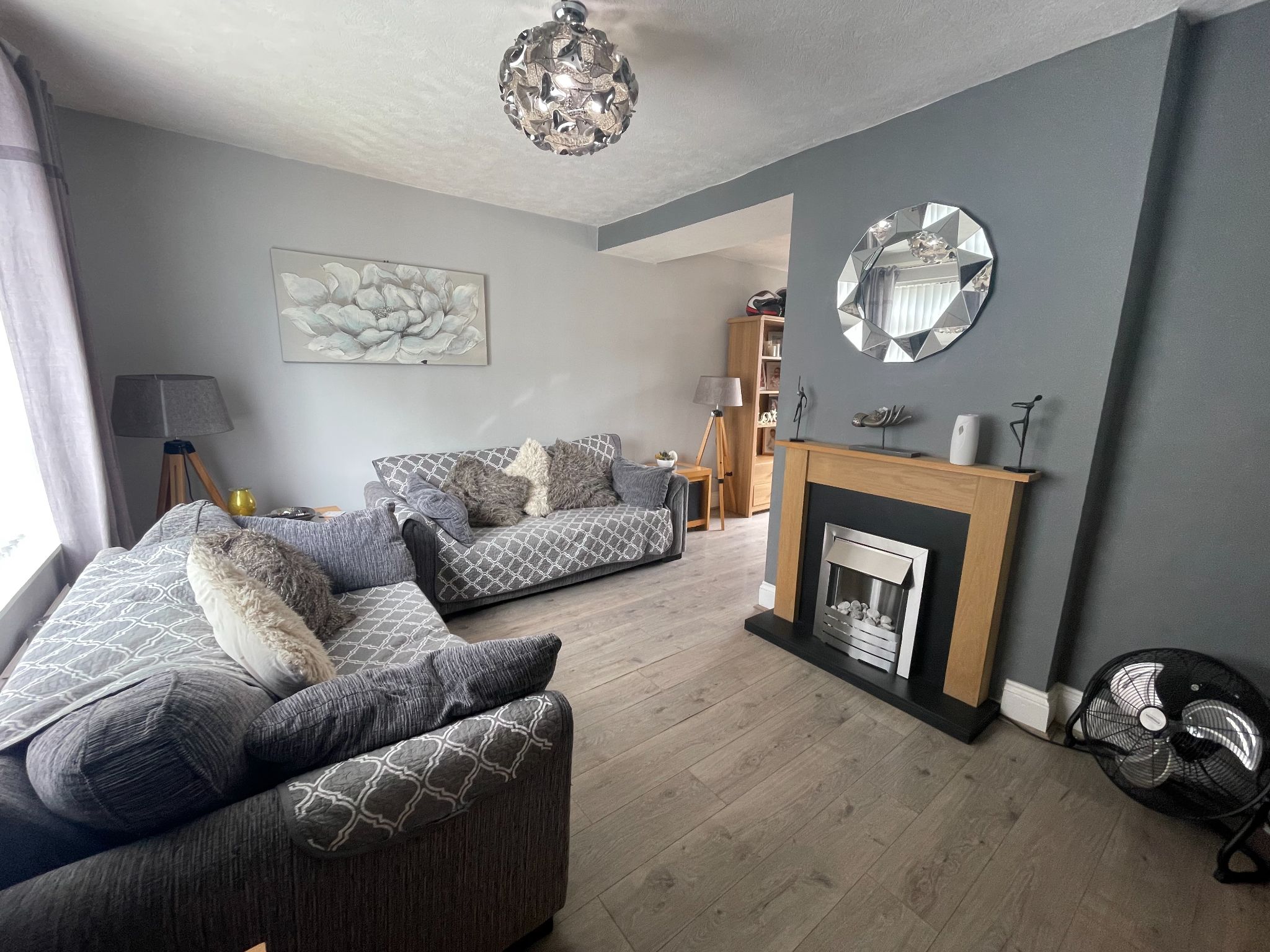 3 bedroom end terraced house For Sale in Manchester - Property photograph.