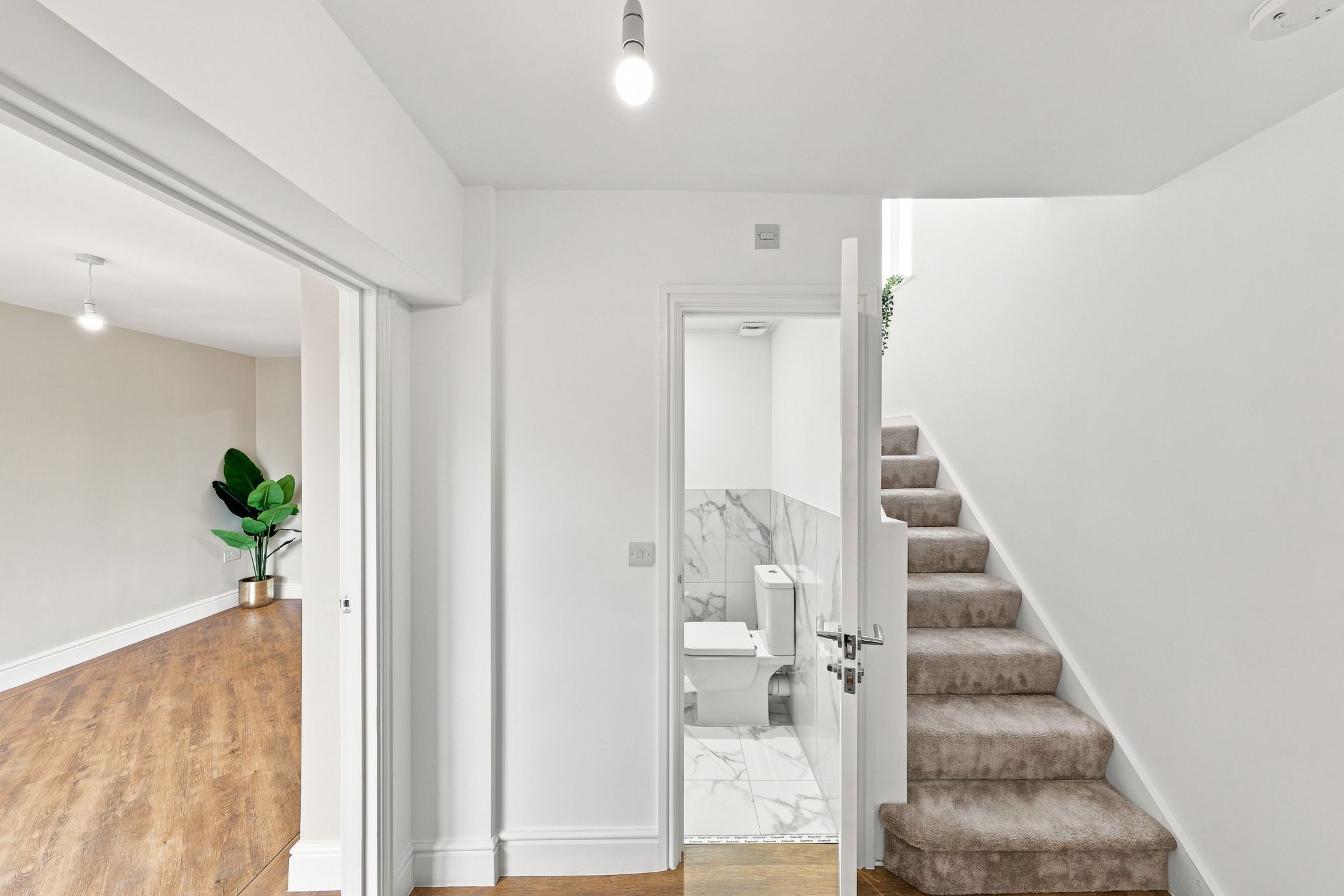 3 bedroom semi-detached house For Sale in Manchester - Photograph 14.