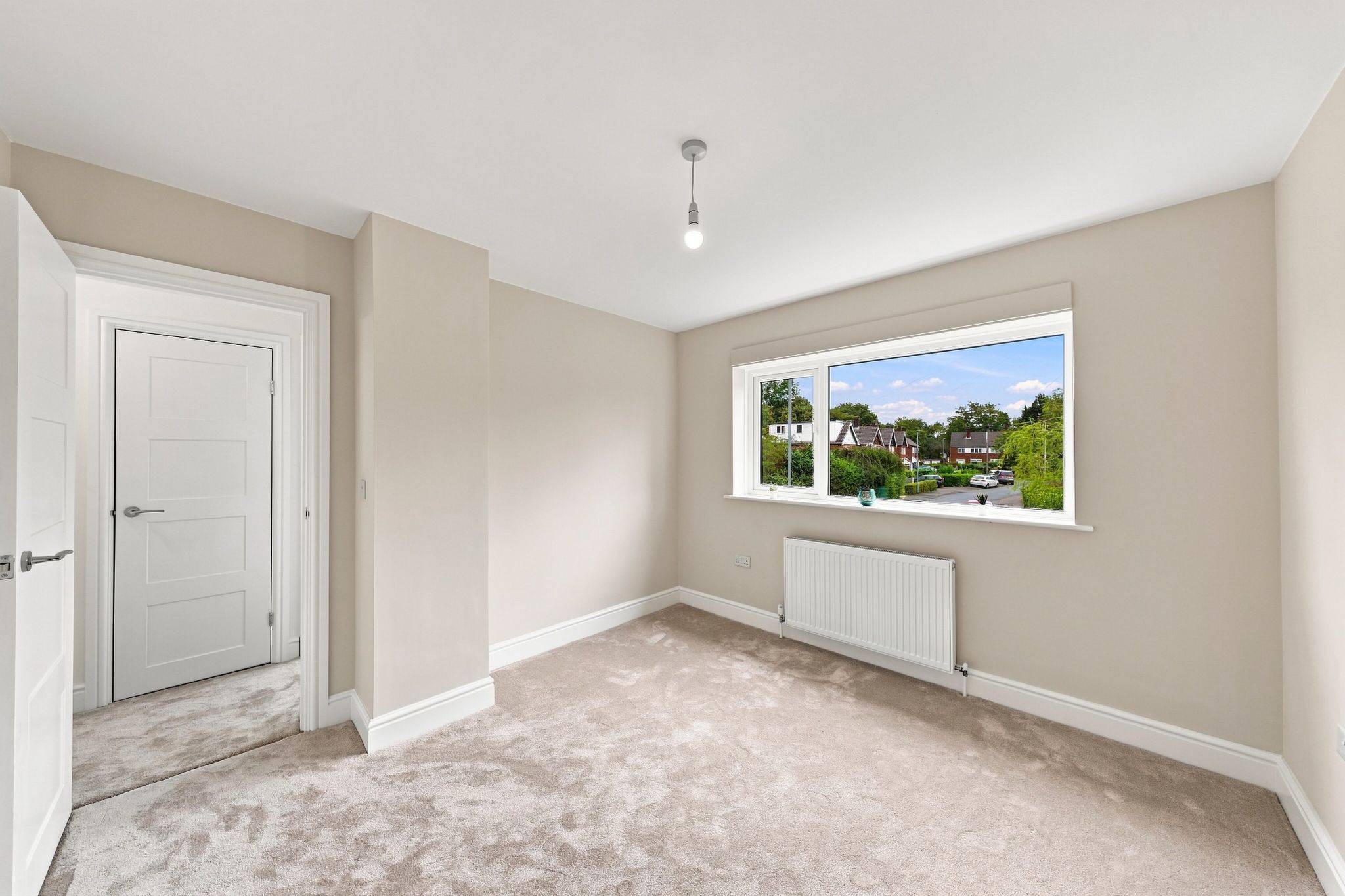 3 bedroom semi-detached house For Sale in Manchester - Photograph 21.