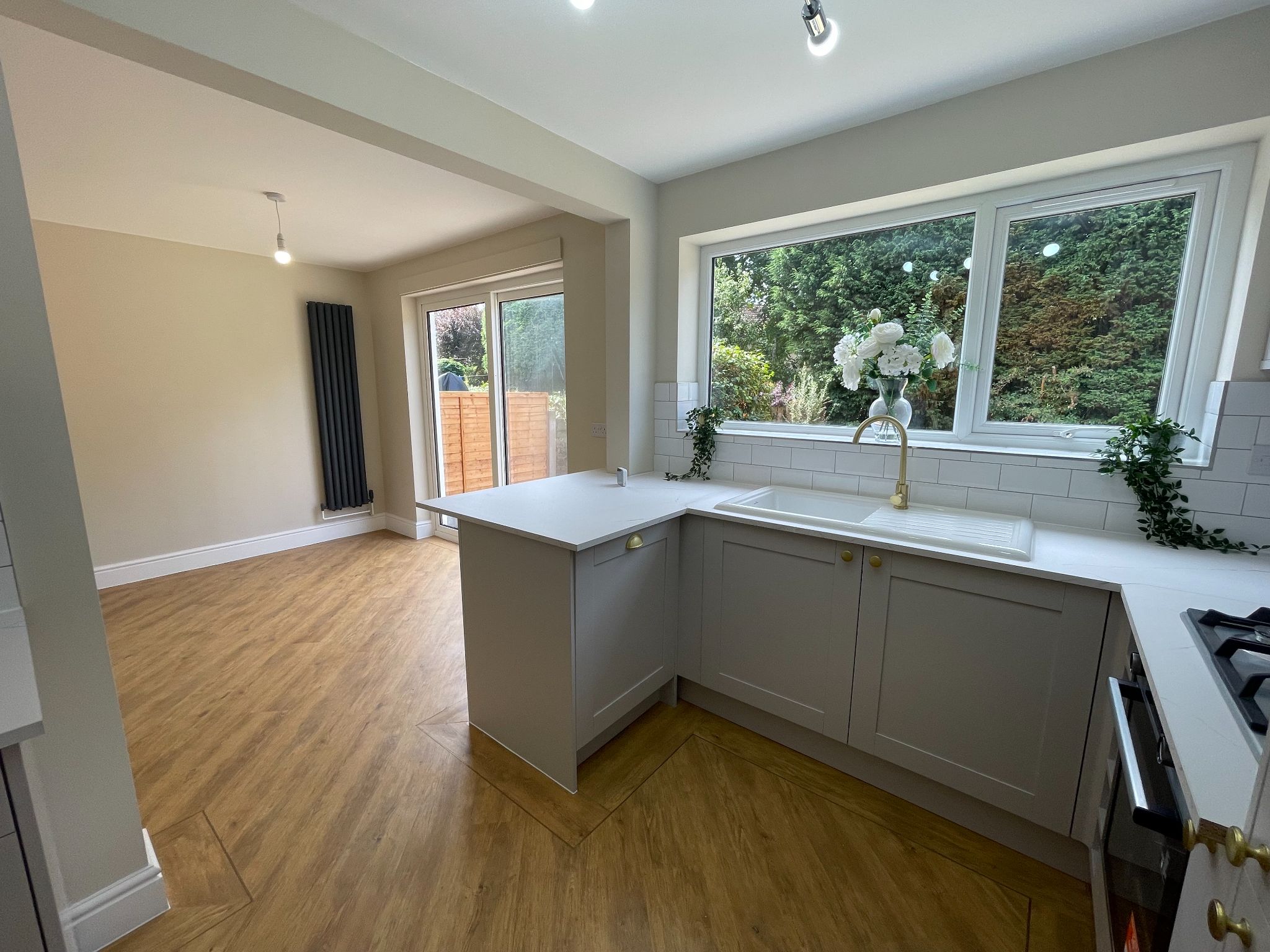 3 bedroom semi-detached house For Sale in Manchester - Photograph 14.