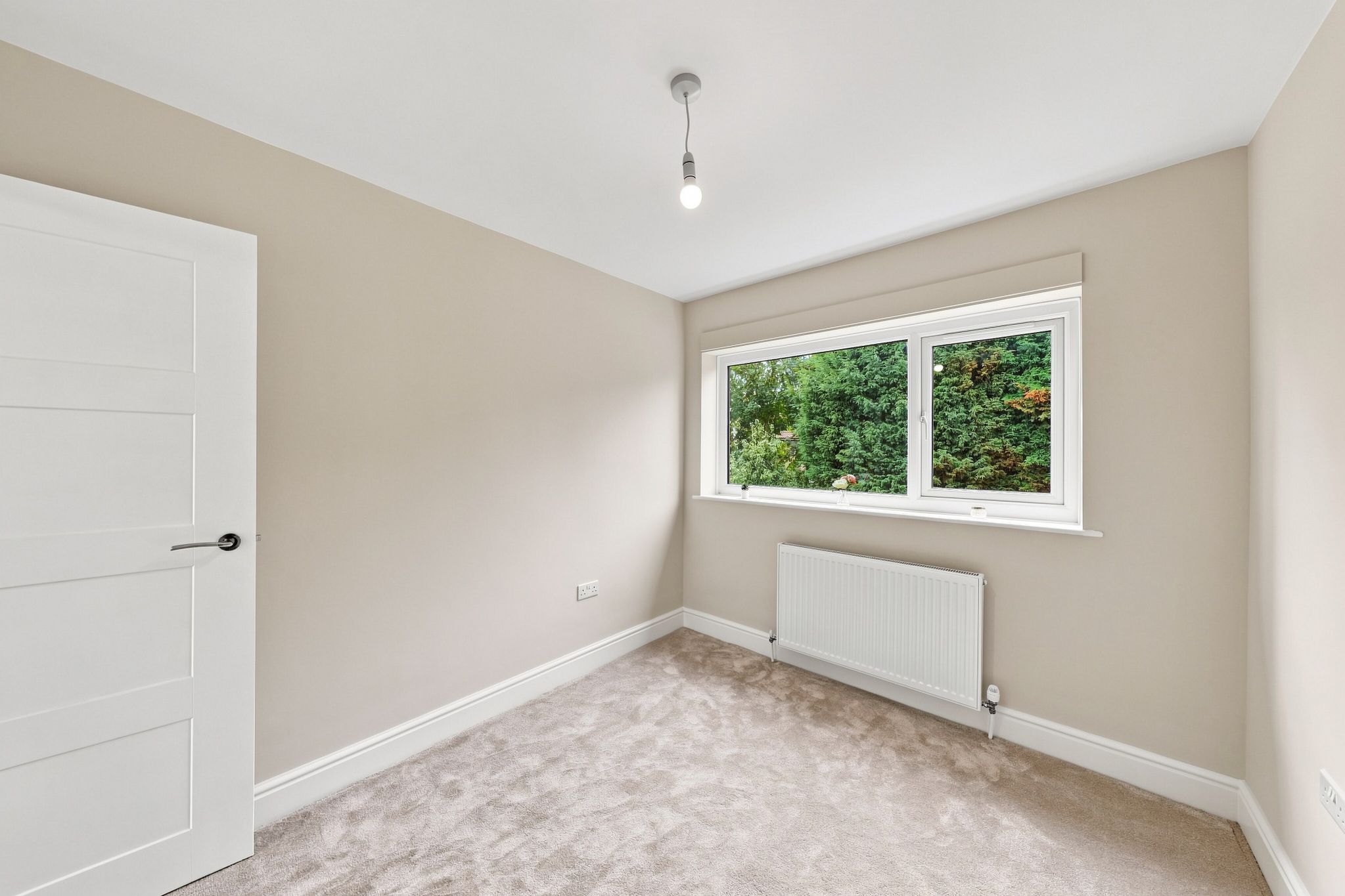 3 bedroom semi-detached house For Sale in Manchester - Photograph 20.