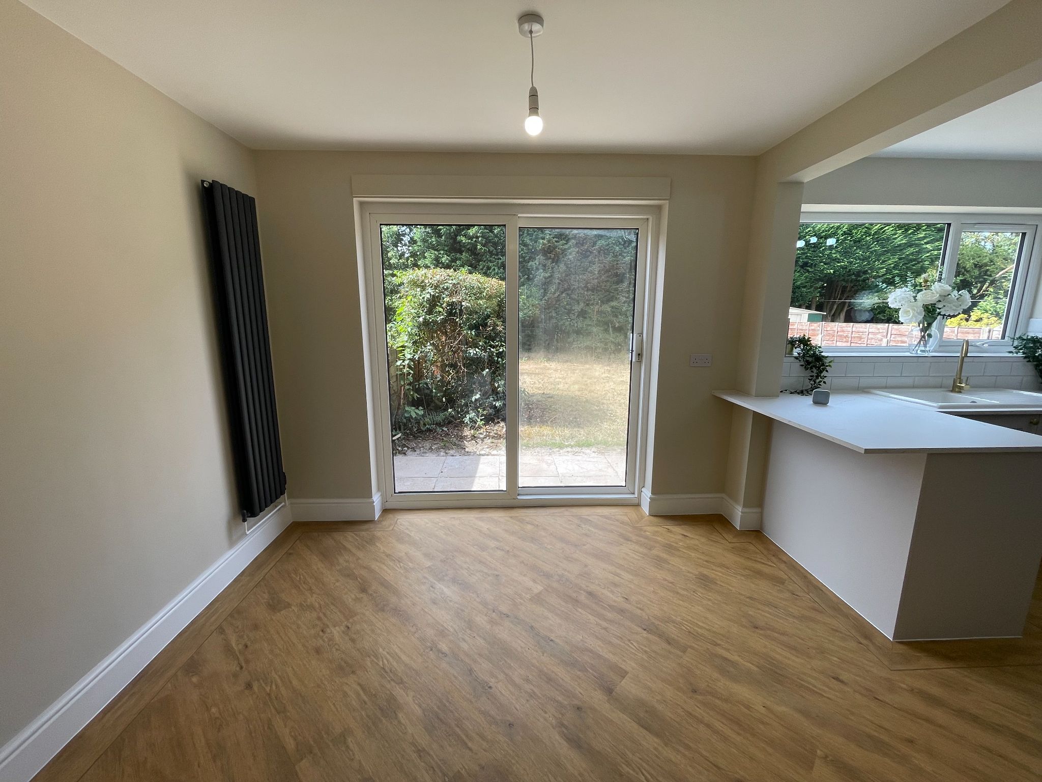 3 bedroom semi-detached house For Sale in Manchester - Photograph 6.