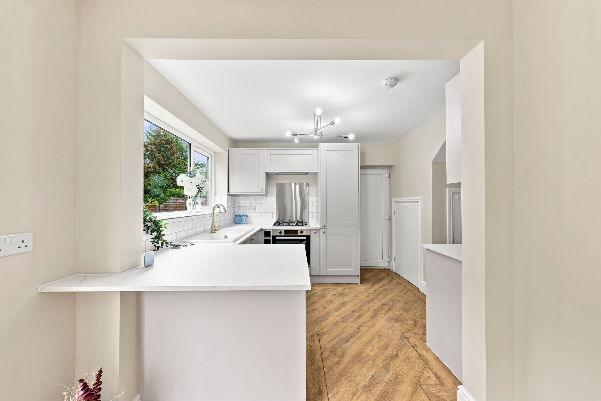 3 bedroom semi-detached house For Sale in Manchester - Photograph 8.