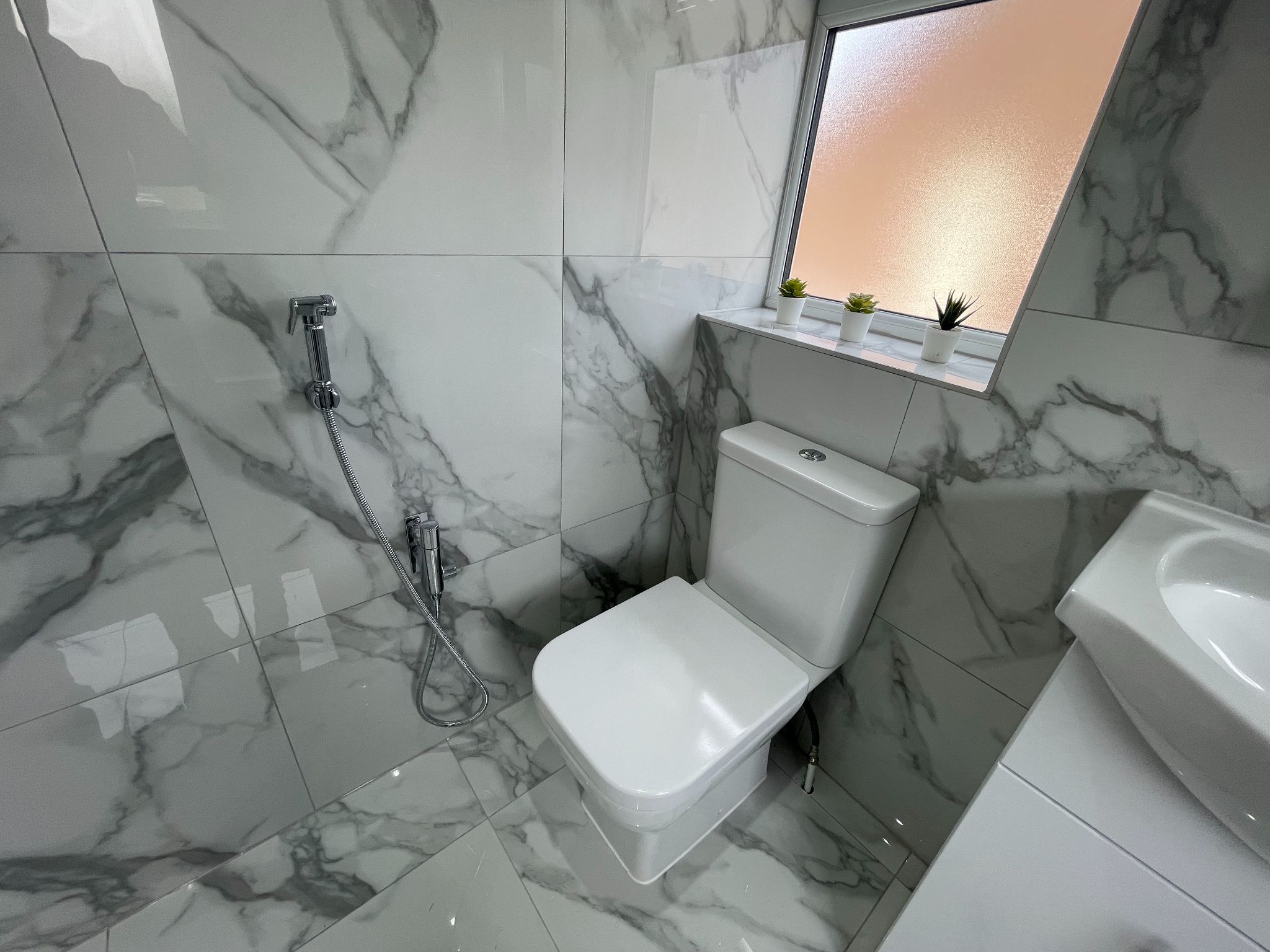 3 bedroom semi-detached house For Sale in Manchester - Photograph 26.