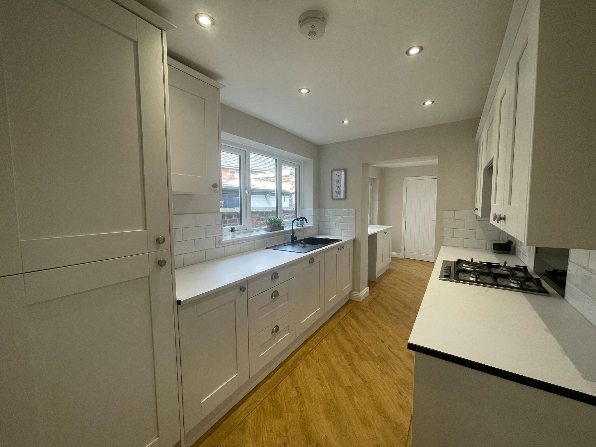 2 bedroom mid terraced house For Sale in Manchester - Photograph 12.