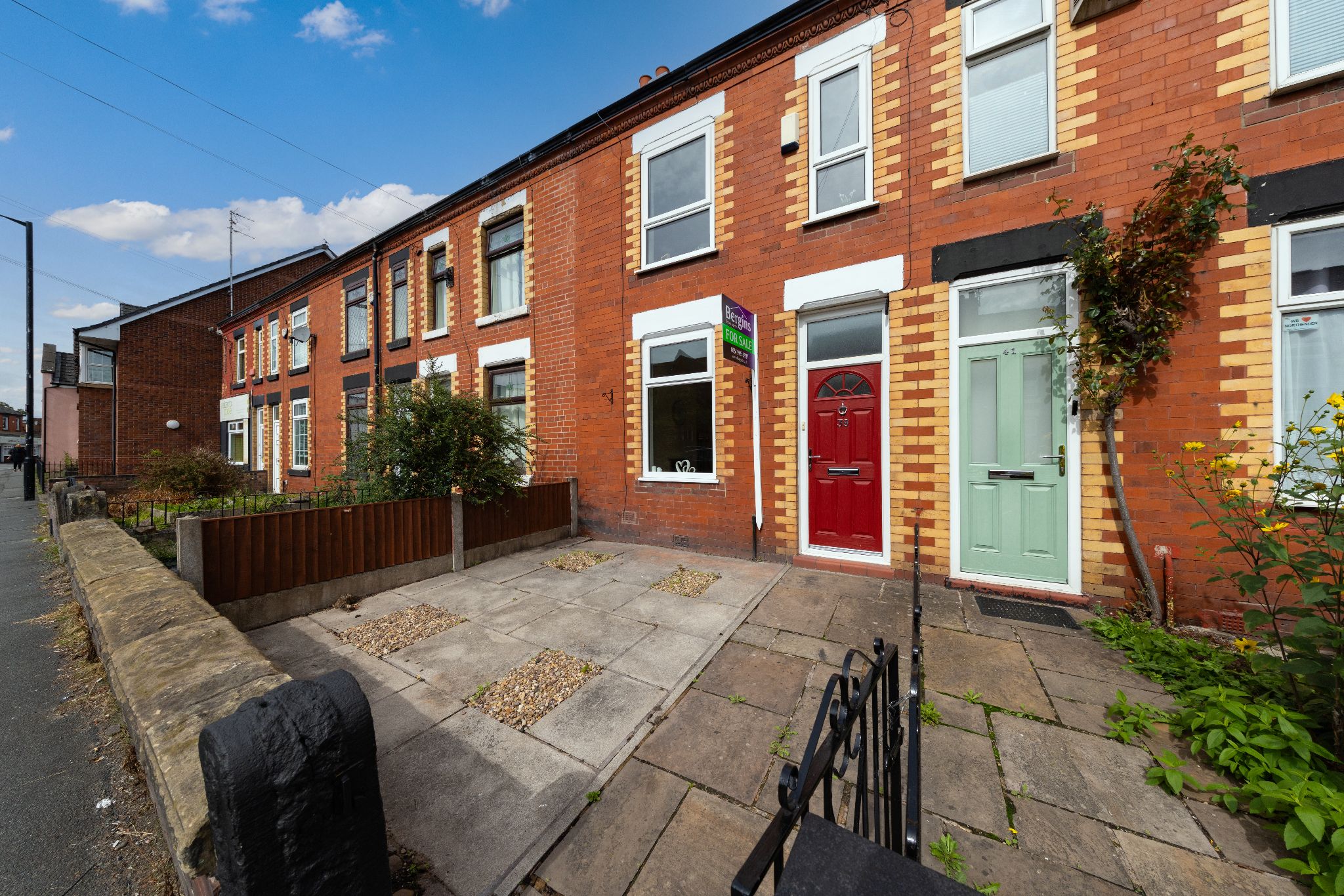 2 bedroom mid terraced house SSTC in Manchester - Photograph 25.