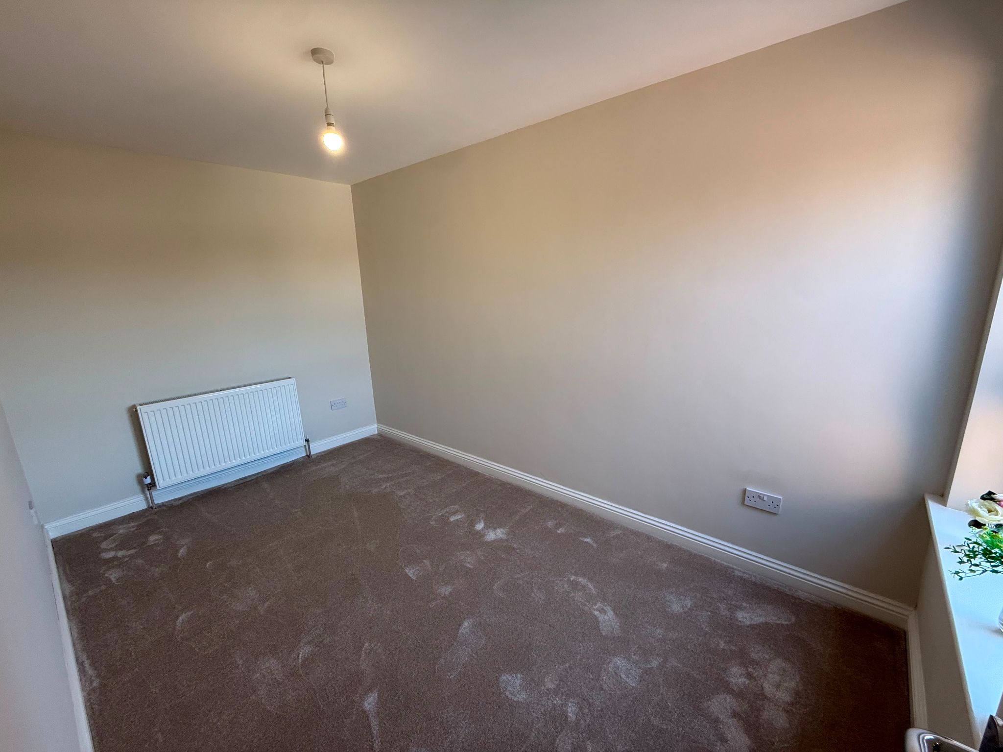 2 bedroom mid terraced house For Sale in Manchester - Photograph 19.