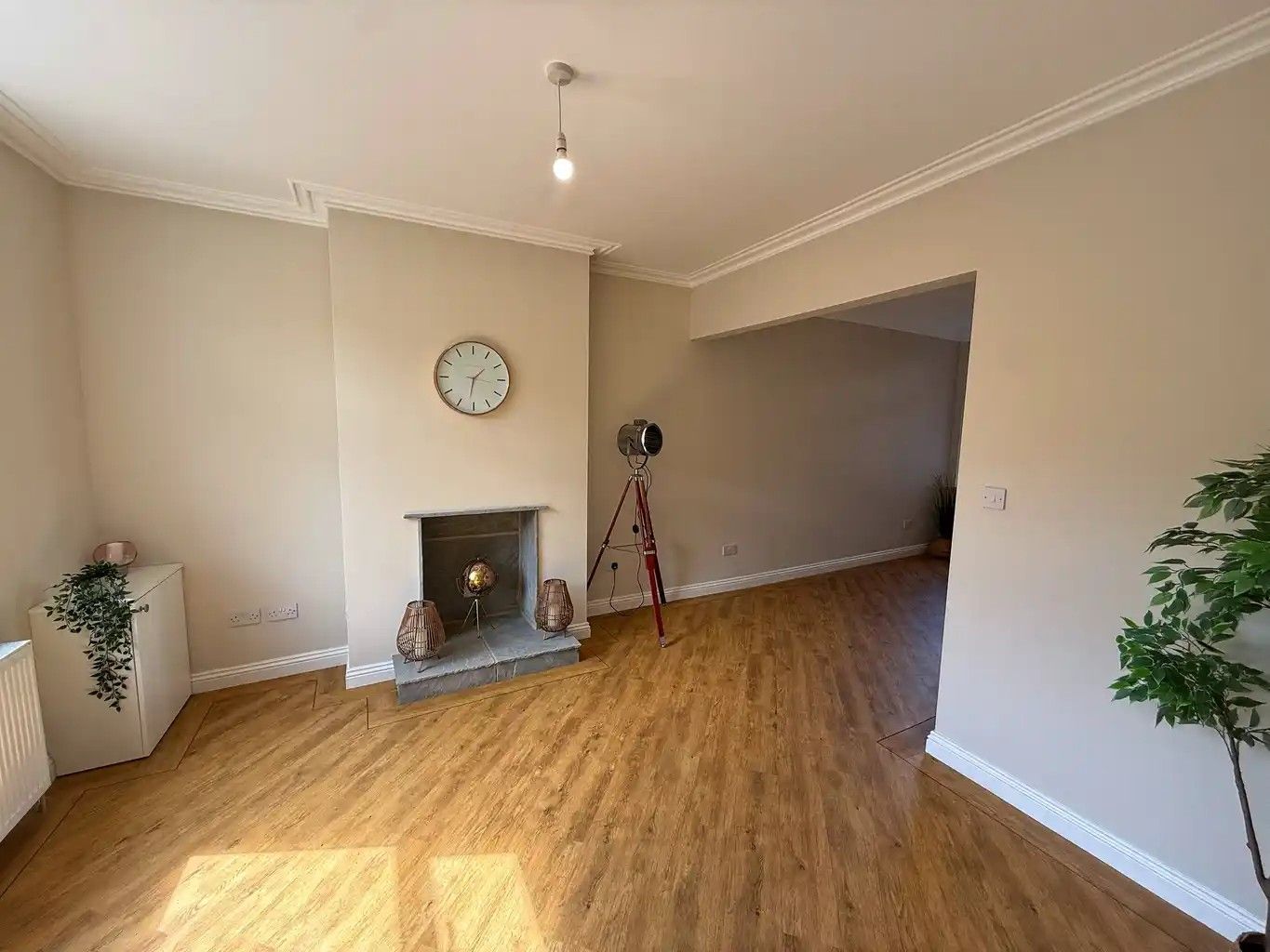 2 bedroom mid terraced house For Sale in Manchester - Photograph 4.