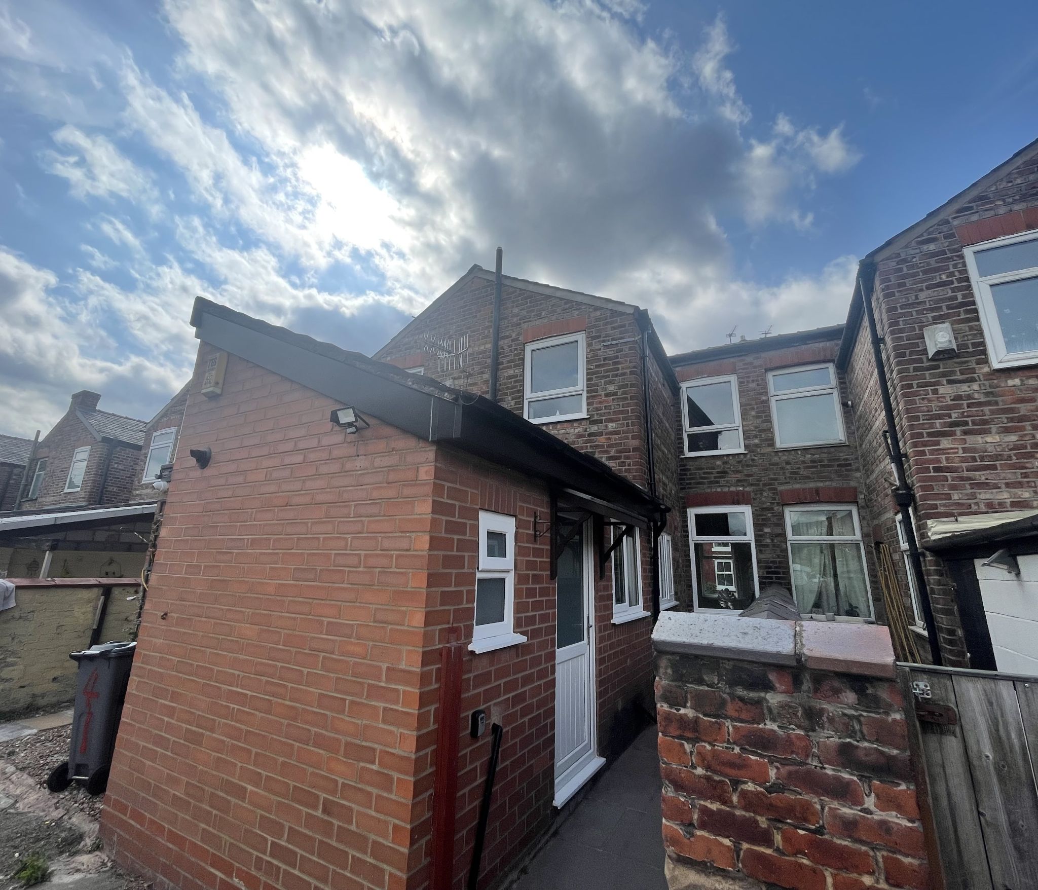 2 bedroom mid terraced house For Sale in Manchester - Photograph 28.