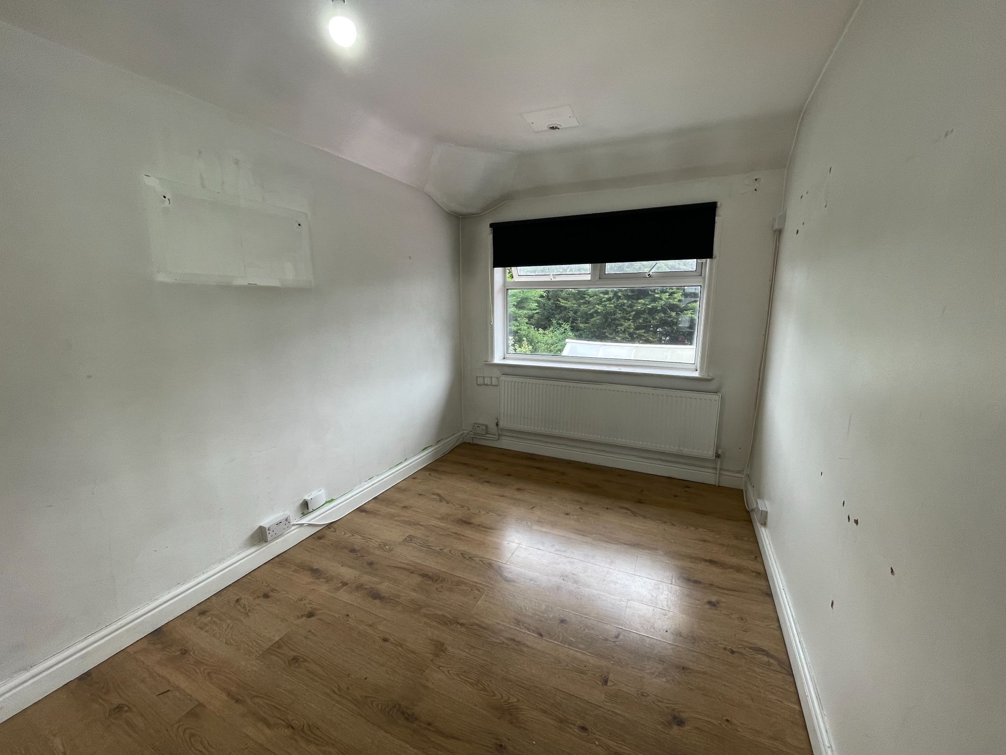 3 bedroom semi-detached house Sale Agreed in Manchester - Photograph 8.