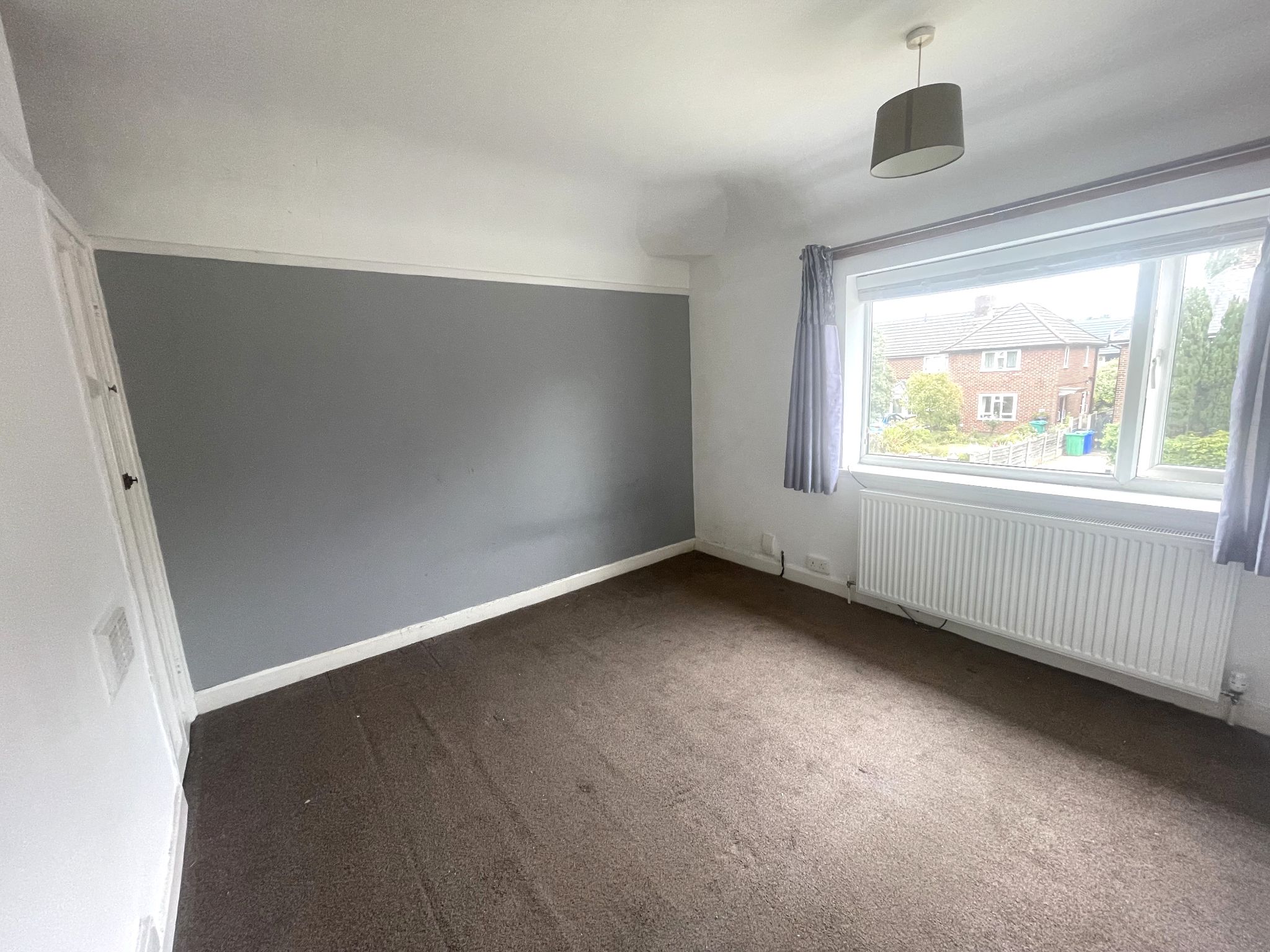 3 bedroom semi-detached house For Sale in Manchester - Photograph 4.