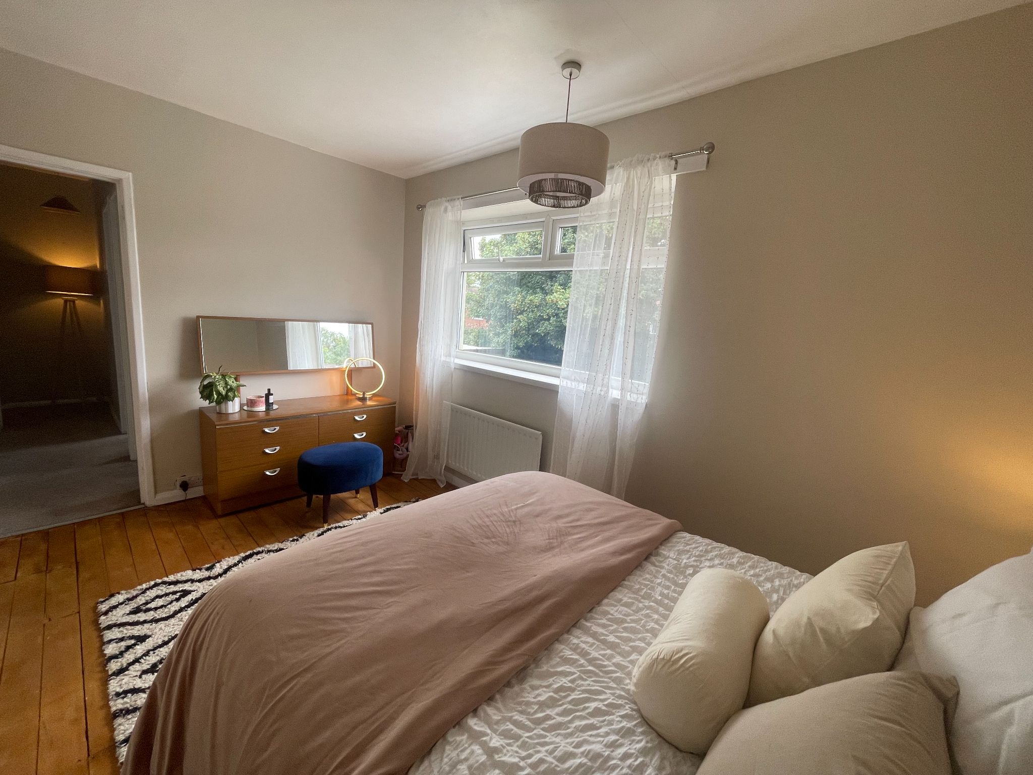 3 bedroom mid terraced house For Sale in Manchester - Photograph 16.