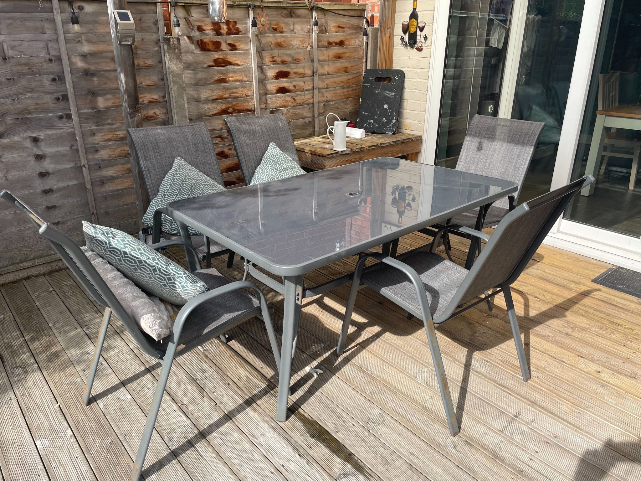 4 bedroom semi-detached house For Sale in Manchester - Photograph 24.