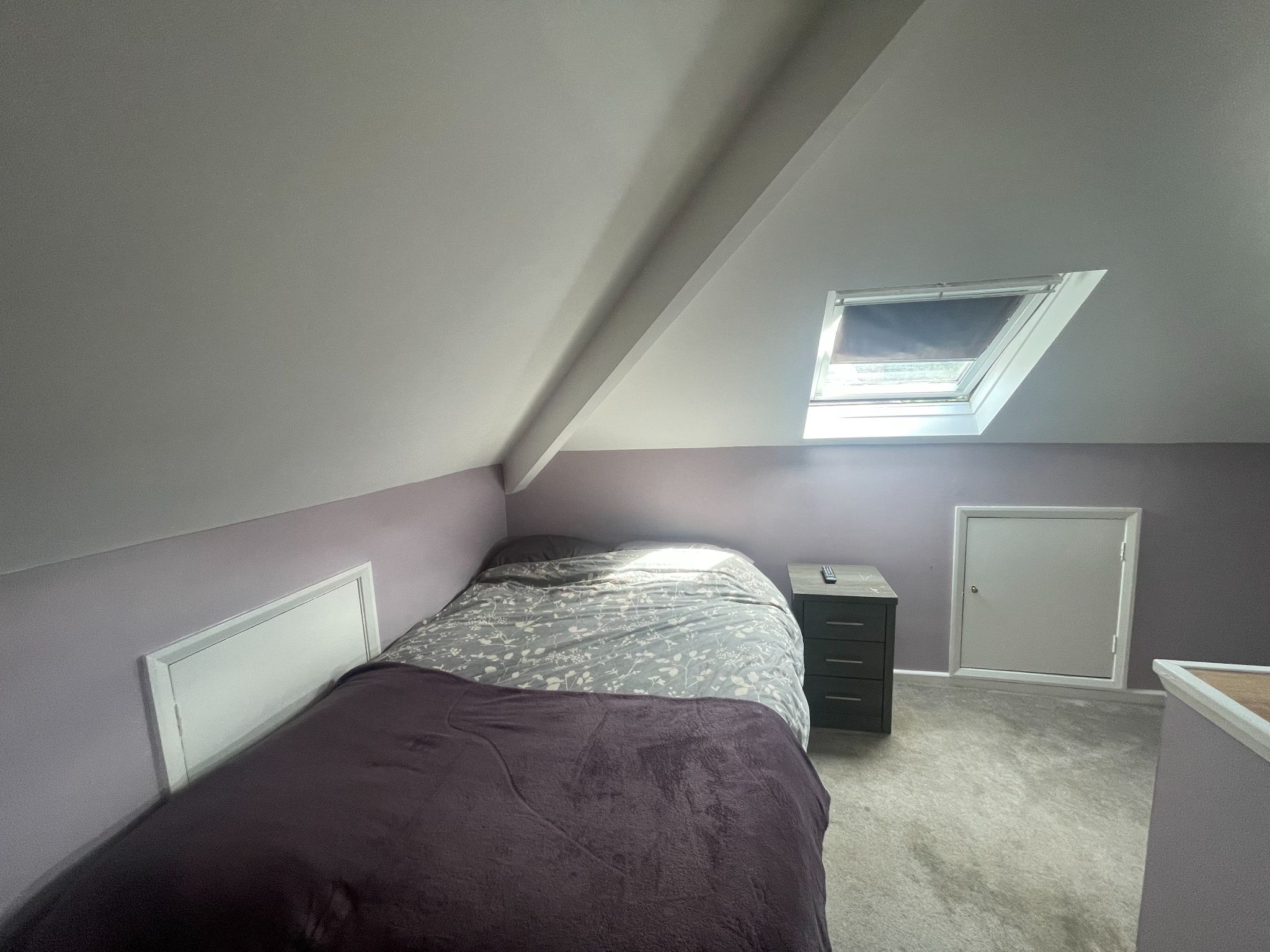 4 bedroom semi-detached house For Sale in Manchester - Photograph 19.