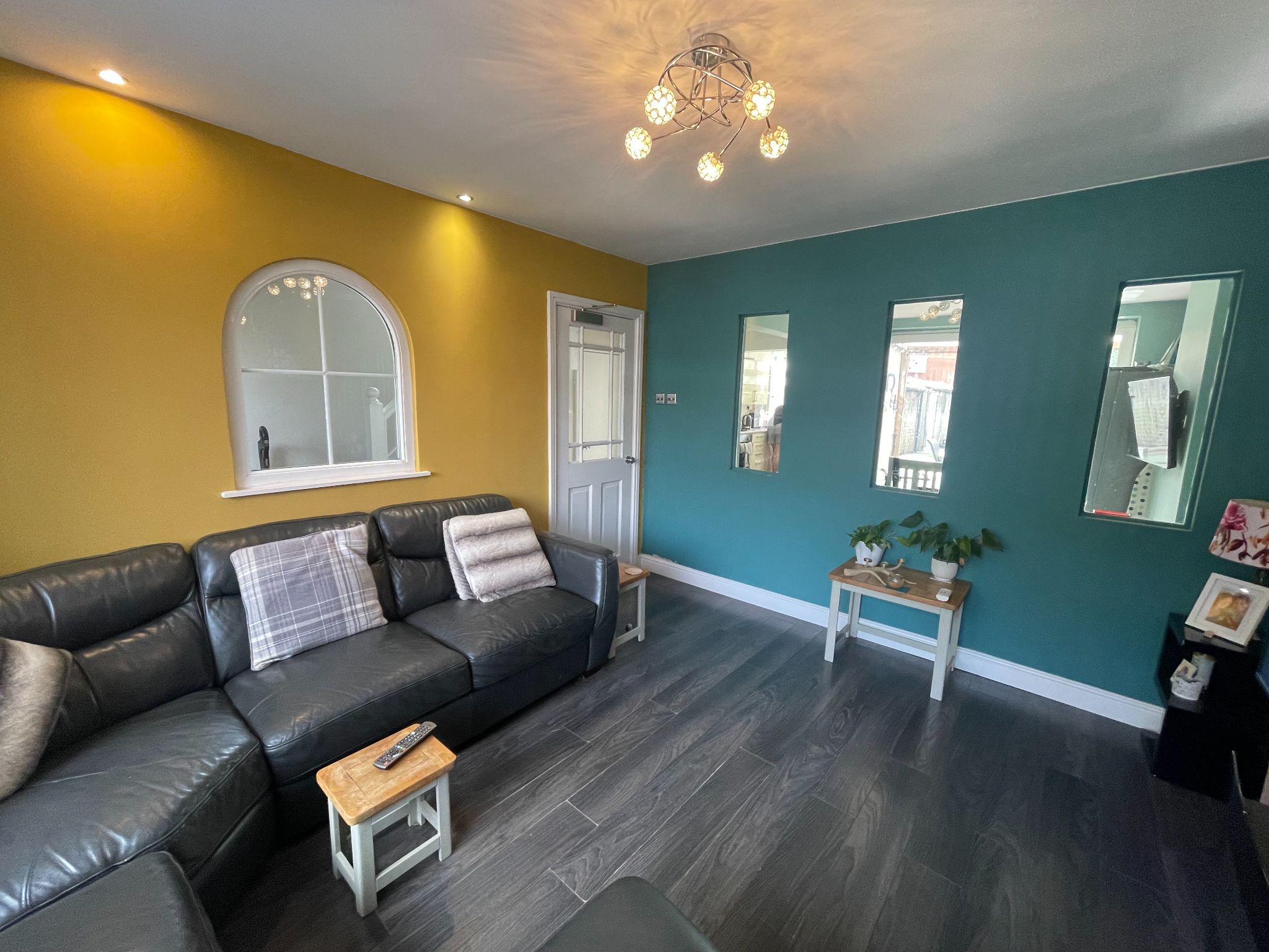 4 bedroom semi-detached house For Sale in Manchester - Property photograph.