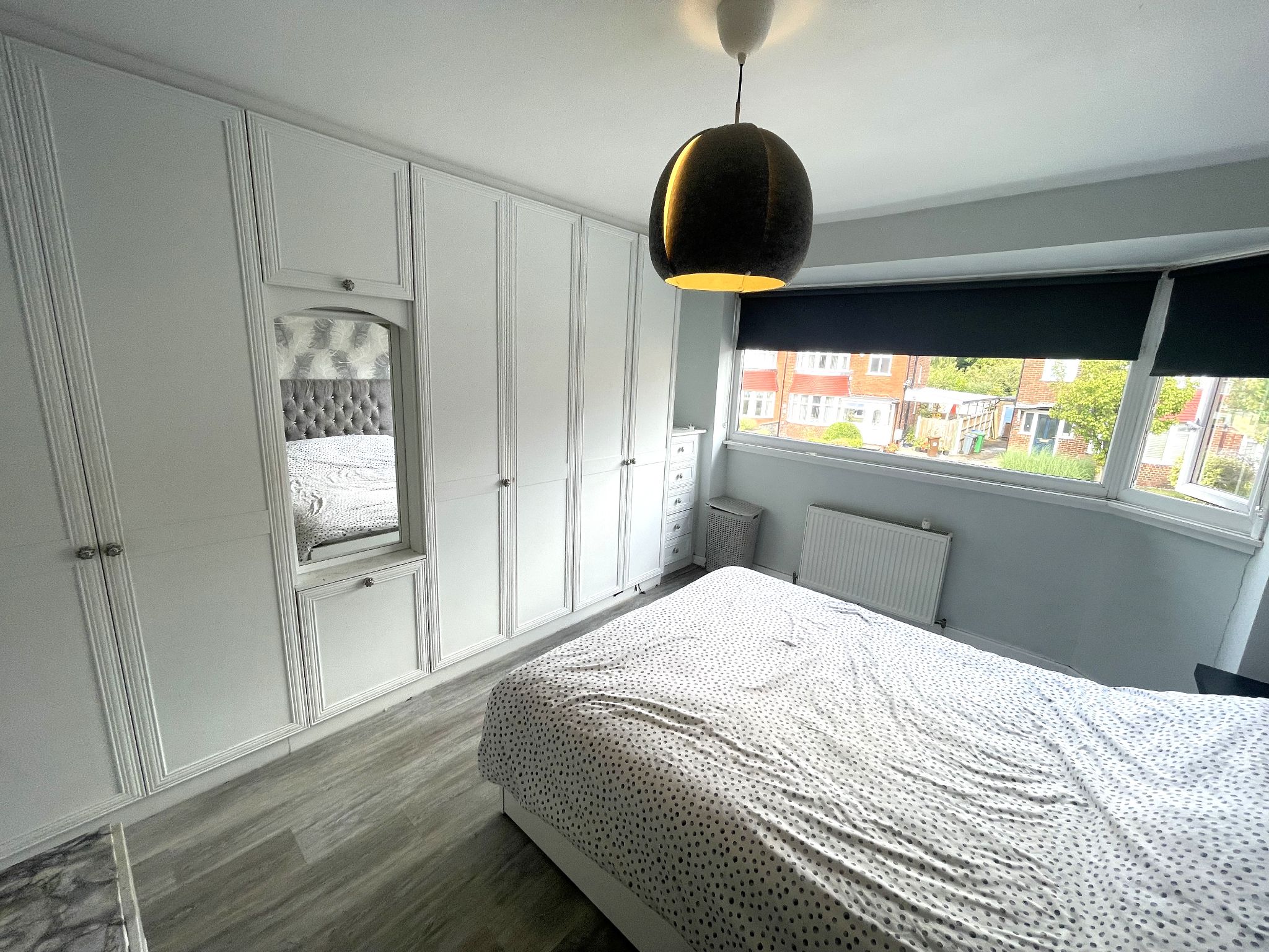 4 bedroom semi-detached house For Sale in Manchester - Photograph 12.