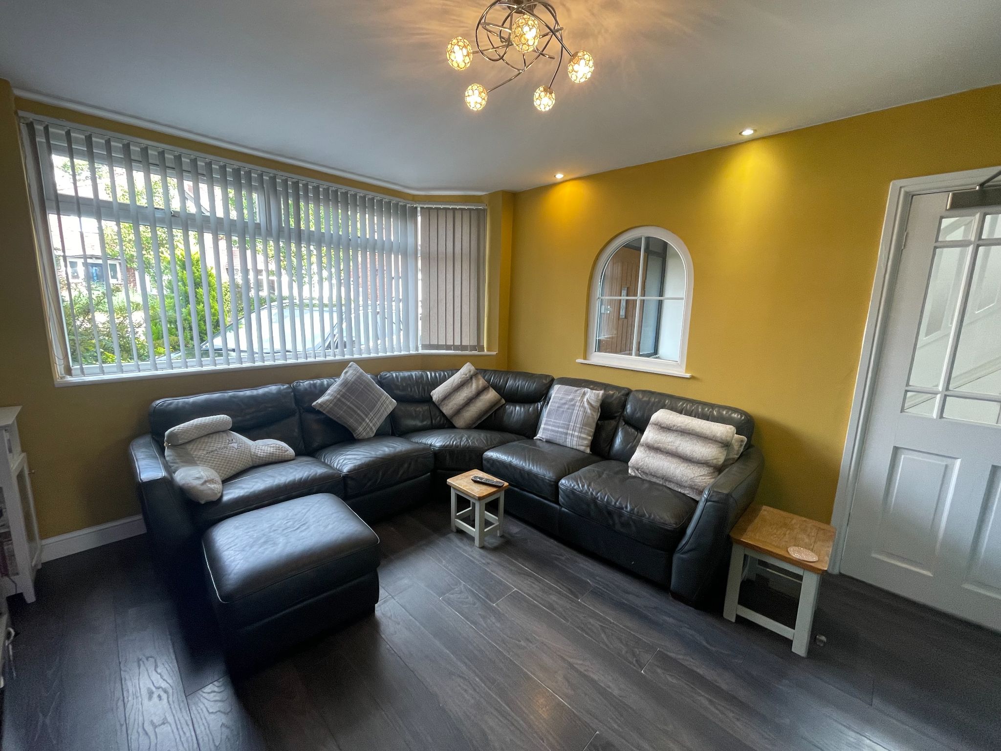 4 bedroom semi-detached house For Sale in Manchester - Photograph 3.