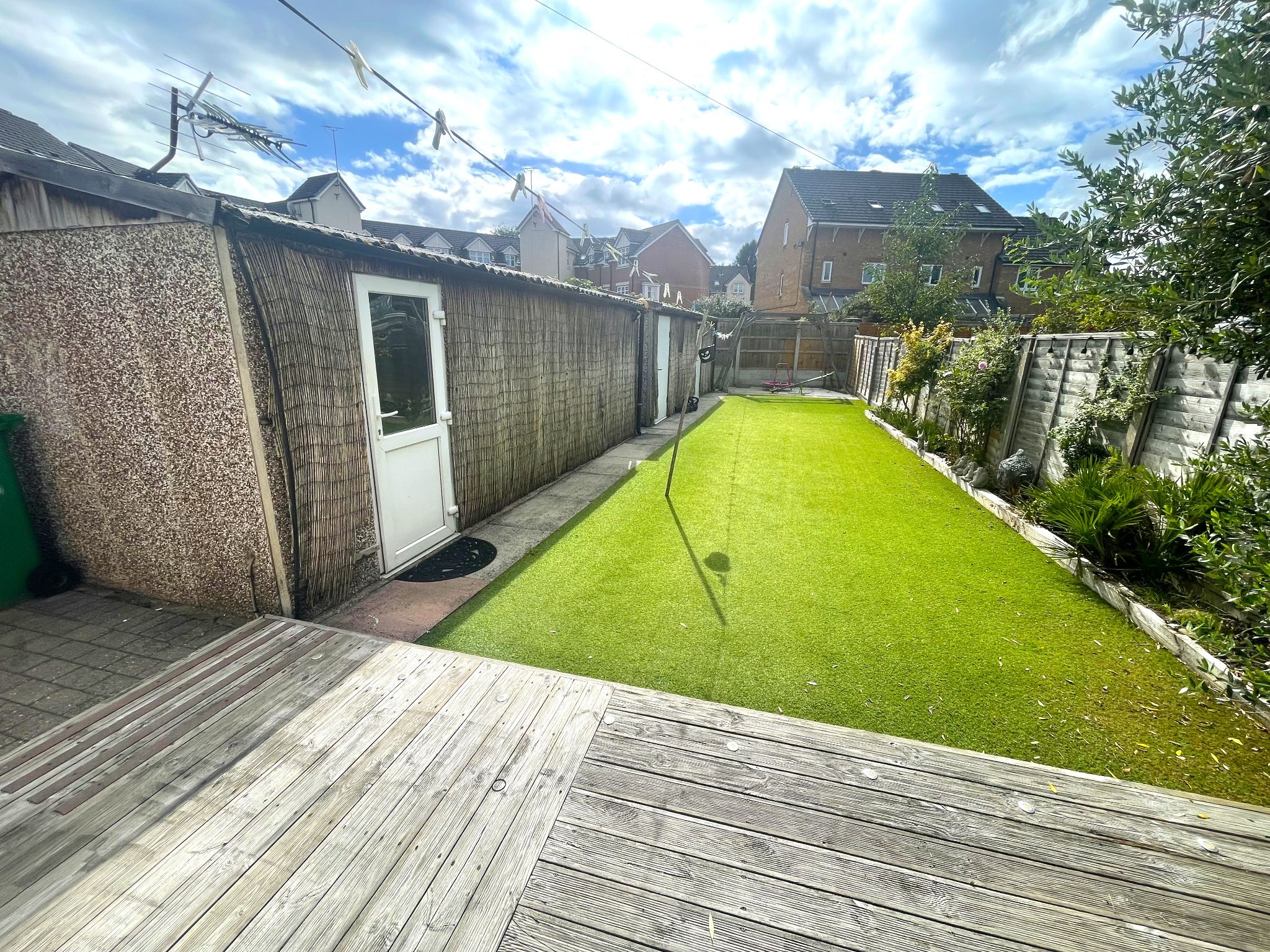 4 bedroom semi-detached house For Sale in Manchester - Photograph 21.