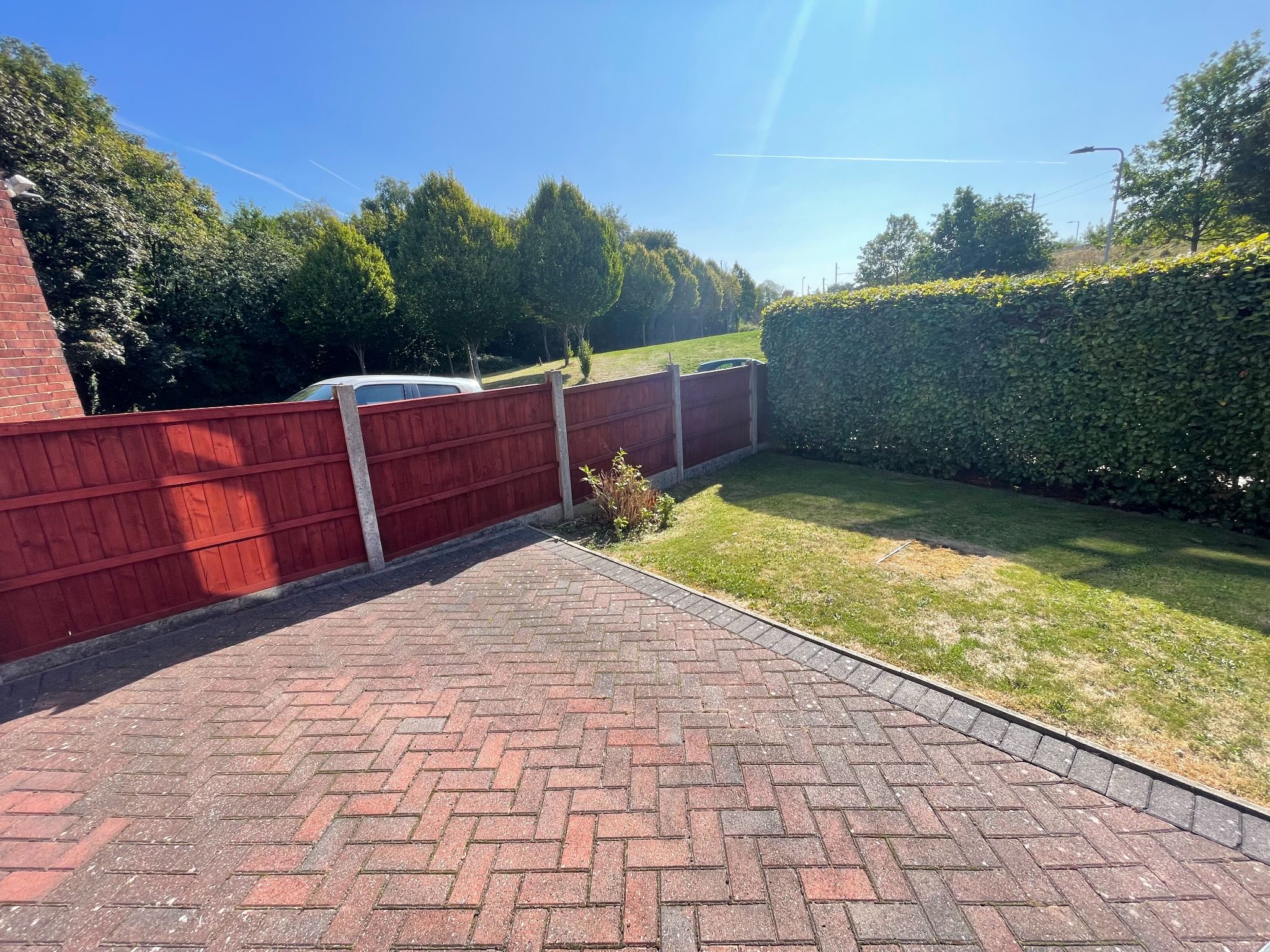 3 bedroom semi-detached house For Sale in Manchester - Photograph 20.